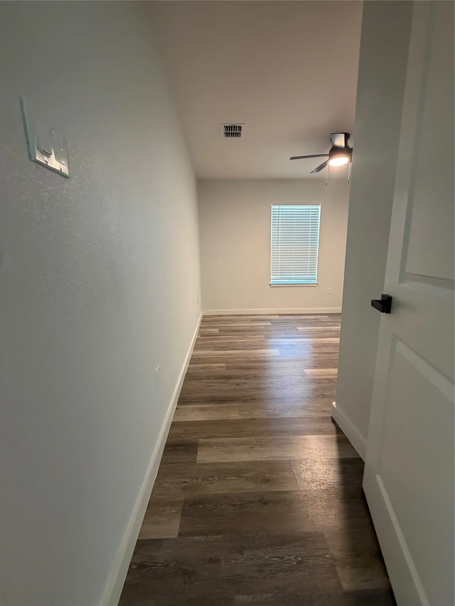 Single Family Residence For Sale in Hood County , 3007 Rockwood Drive, Granbury, Texas 76048, 3 Bedroom, 2 Bathroom, Garage spaces, 1,320 Sqft, built in 2023, mls#21395363, Real Estate Agent in Granbury, Homes For Sale in Hood county, Homes For Sale in Granbury, Realtor in Granbury Texas, Real Estate Brokerage Independent Realty Texas, Luminita Cordes Realtor