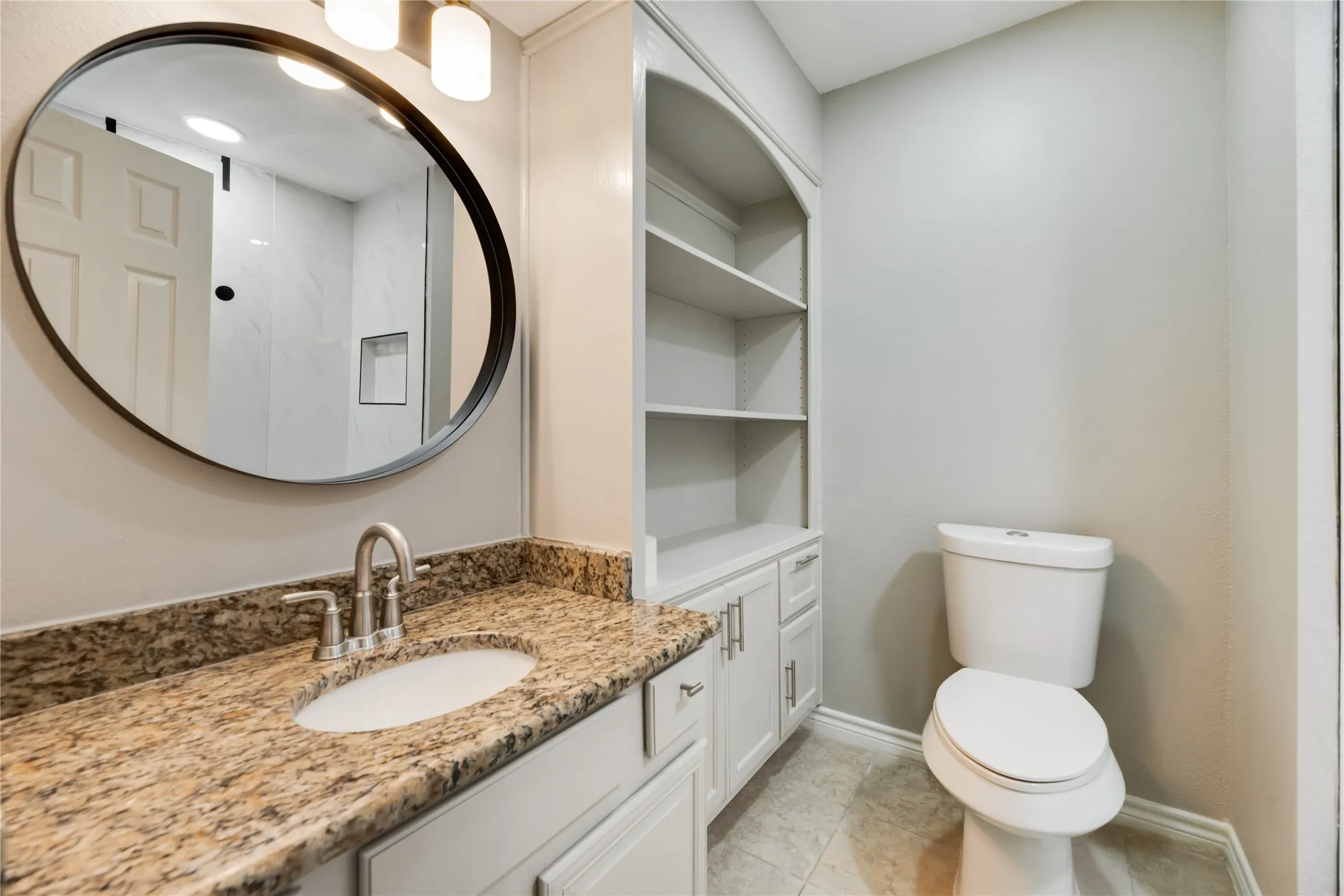 Single Family Residence For Sale in Dallas County , 730 W Canty Street, Dallas, Texas 75208, 2 Bedroom, 3 Bathroom, 2 Garage spaces, 1,557 Sqft, built in 1982, mls#21395548, Real Estate Agent in Dallas, Homes For Sale in Dallas county, Homes For Sale in Dallas, Realtor in Dallas Texas, Real Estate Brokerage Independent Realty Texas, Luminita Cordes Realtor
