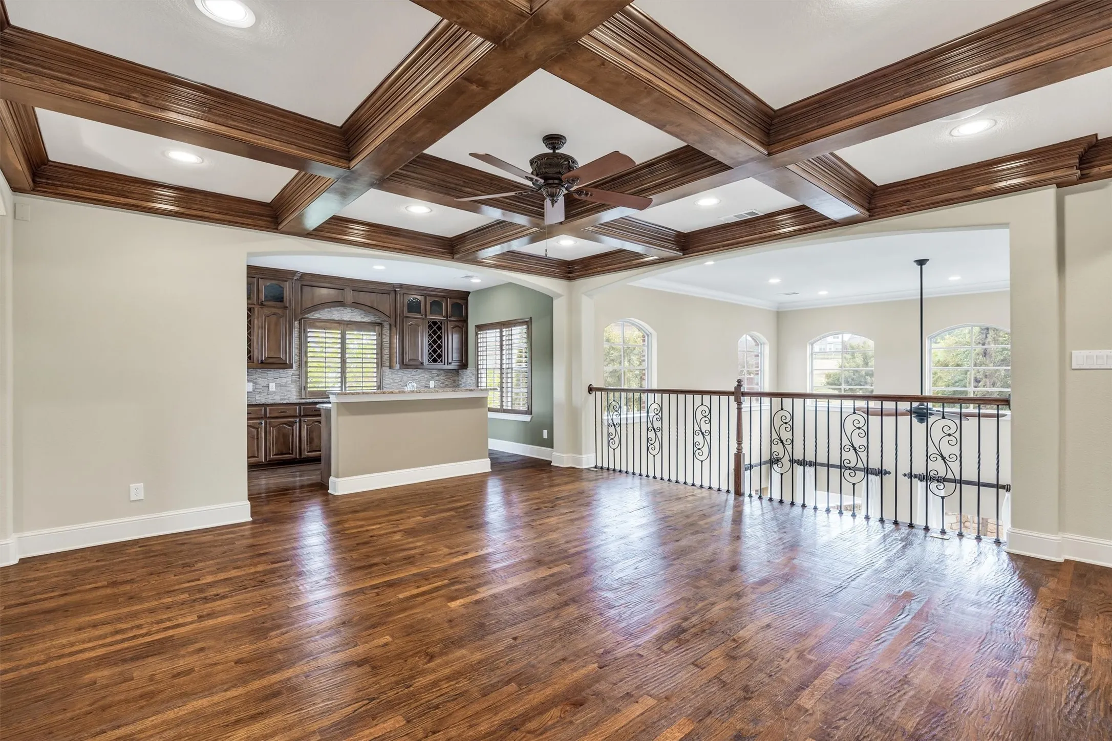 Townhouse For Sale in Denton County , 2624 Grail Maiden Court, Lewisville, Texas 75056, 3 Bedroom, 4 Bathroom, 2 Garage spaces, 3,696 Sqft, built in 2006, mls#21394772, Real Estate Agent in Lewisville, Homes For Sale in Denton county, Homes For Sale in Lewisville, Realtor in Lewisville Texas, Real Estate Brokerage Independent Realty Texas, Luminita Cordes Realtor