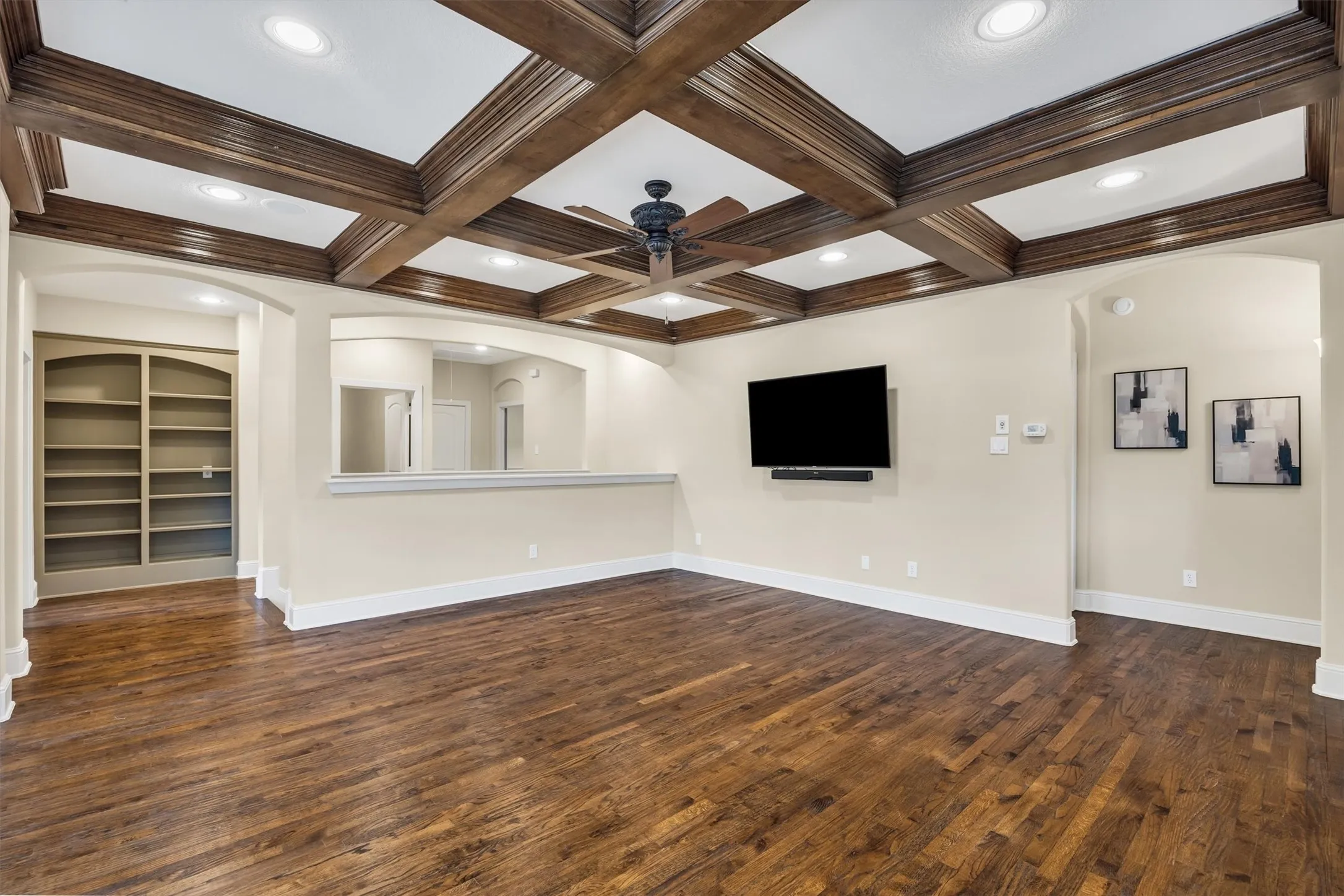 Townhouse For Sale in Denton County , 2624 Grail Maiden Court, Lewisville, Texas 75056, 3 Bedroom, 4 Bathroom, 2 Garage spaces, 3,696 Sqft, built in 2006, mls#21394772, Real Estate Agent in Lewisville, Homes For Sale in Denton county, Homes For Sale in Lewisville, Realtor in Lewisville Texas, Real Estate Brokerage Independent Realty Texas, Luminita Cordes Realtor