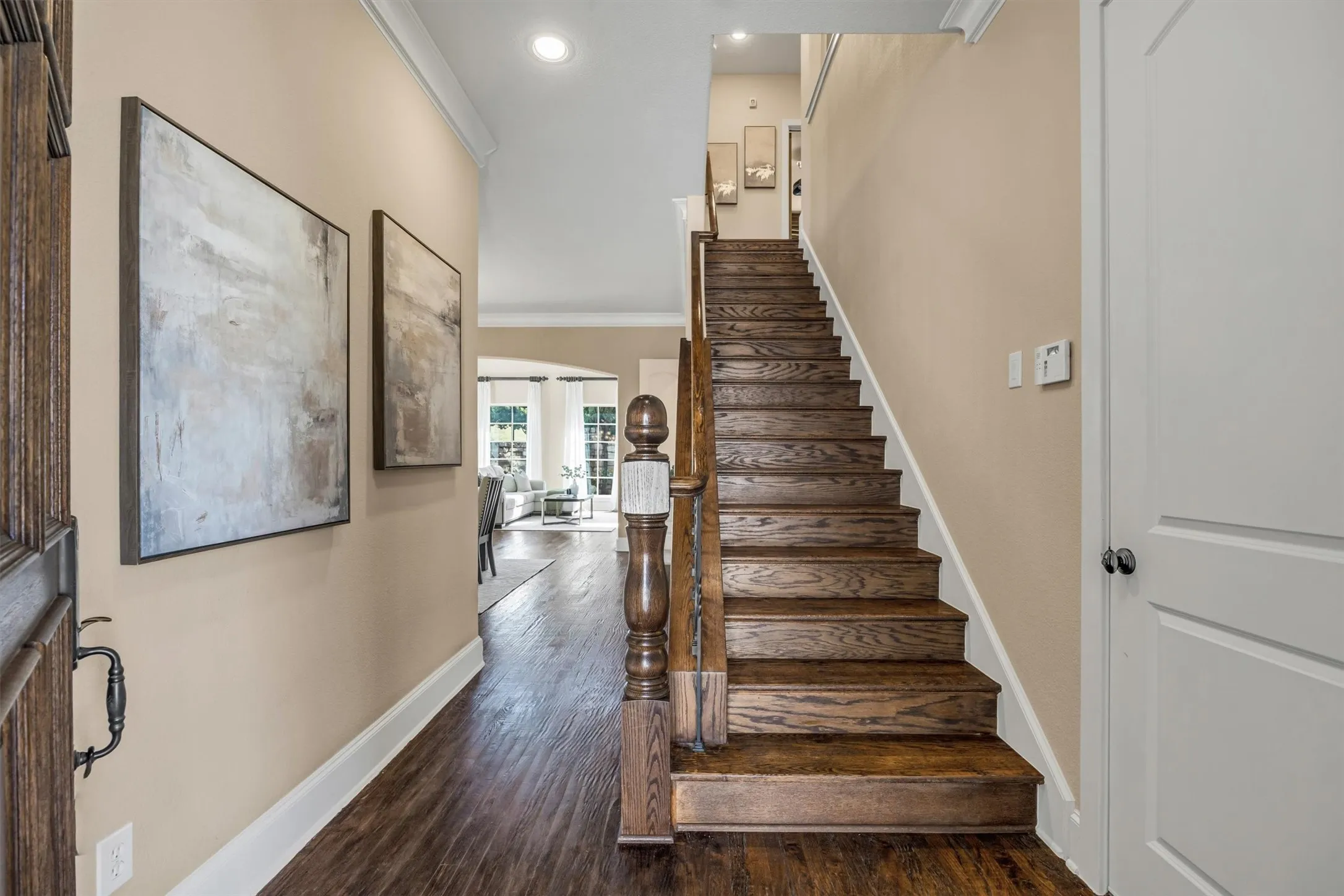 Townhouse For Sale in Denton County , 2624 Grail Maiden Court, Lewisville, Texas 75056, 3 Bedroom, 4 Bathroom, 2 Garage spaces, 3,696 Sqft, built in 2006, mls#21394772, Real Estate Agent in Lewisville, Homes For Sale in Denton county, Homes For Sale in Lewisville, Realtor in Lewisville Texas, Real Estate Brokerage Independent Realty Texas, Luminita Cordes Realtor