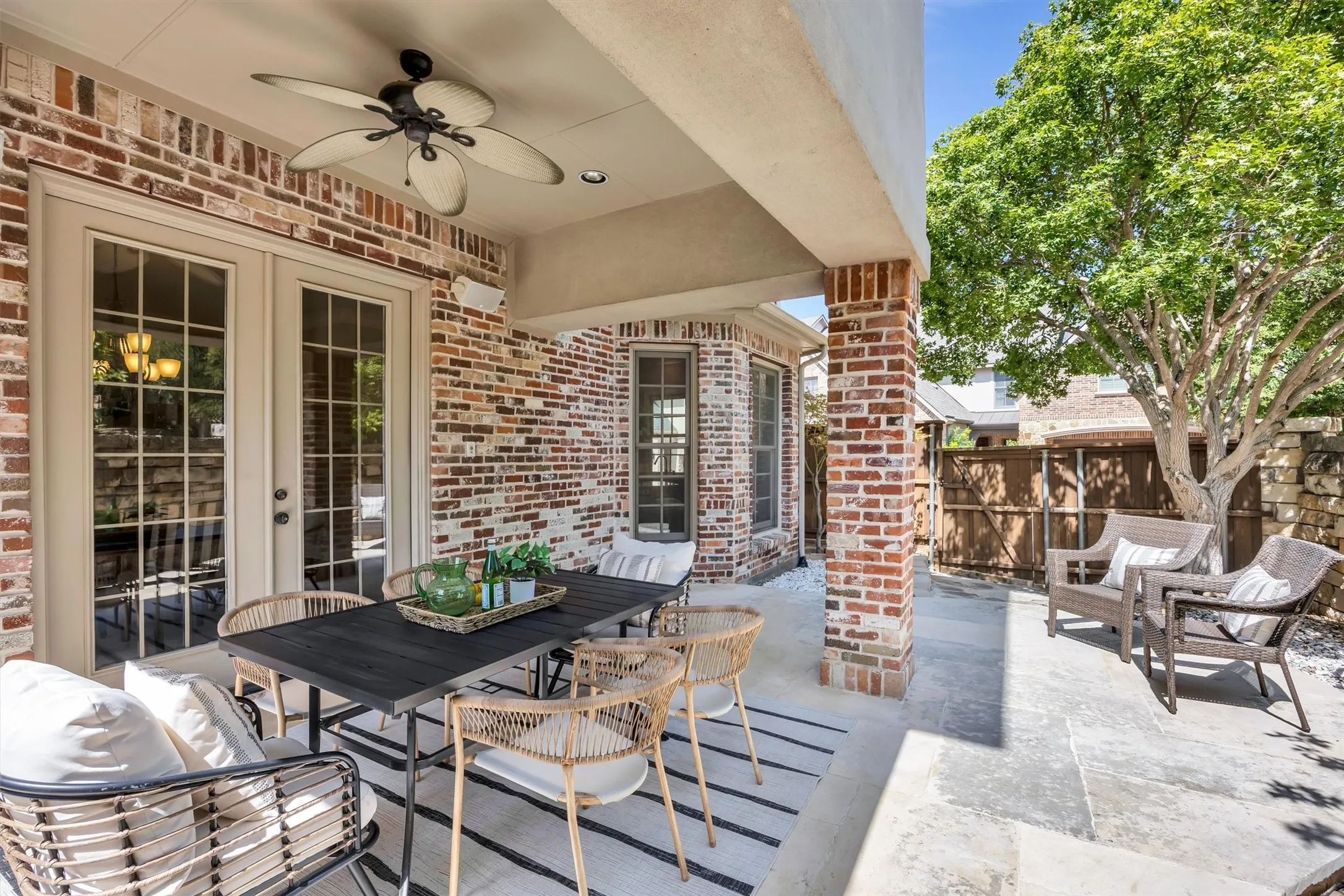 Townhouse For Sale in Denton County , 2624 Grail Maiden Court, Lewisville, Texas 75056, 3 Bedroom, 4 Bathroom, 2 Garage spaces, 3,696 Sqft, built in 2006, mls#21394772, Real Estate Agent in Lewisville, Homes For Sale in Denton county, Homes For Sale in Lewisville, Realtor in Lewisville Texas, Real Estate Brokerage Independent Realty Texas, Luminita Cordes Realtor