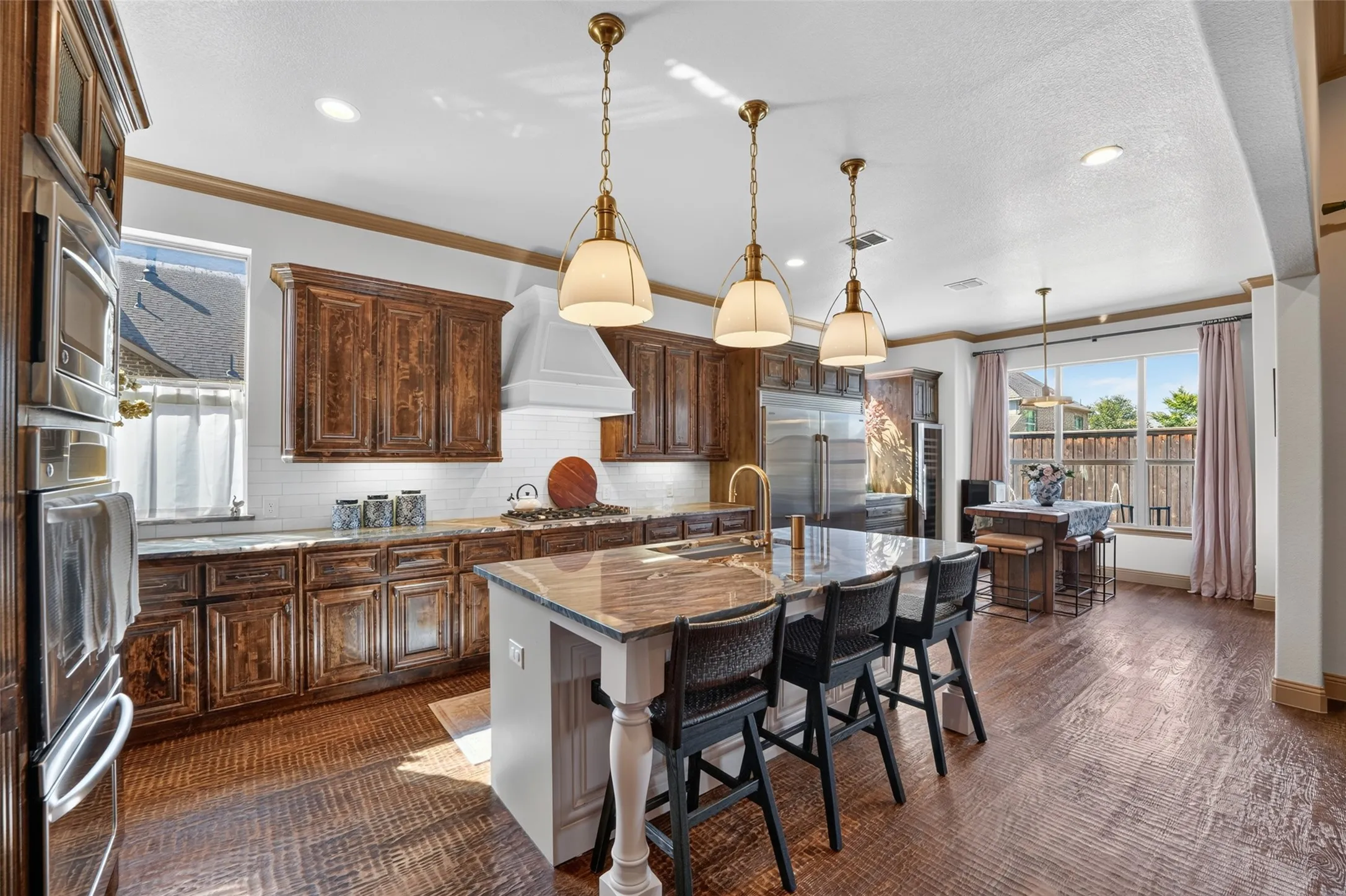 Single Family Residence For Sale in Collin County , 1141 Packsaddle Trail, Prosper, Texas 75078, 4 Bedroom, 4 Bathroom, 3 Garage spaces, 4,593 Sqft, built in 2011, mls#21394753, Real Estate Agent in Prosper, Homes For Sale in Collin county, Homes For Sale in Prosper, Realtor in Prosper Texas, Real Estate Brokerage Independent Realty Texas, Luminita Cordes Realtor