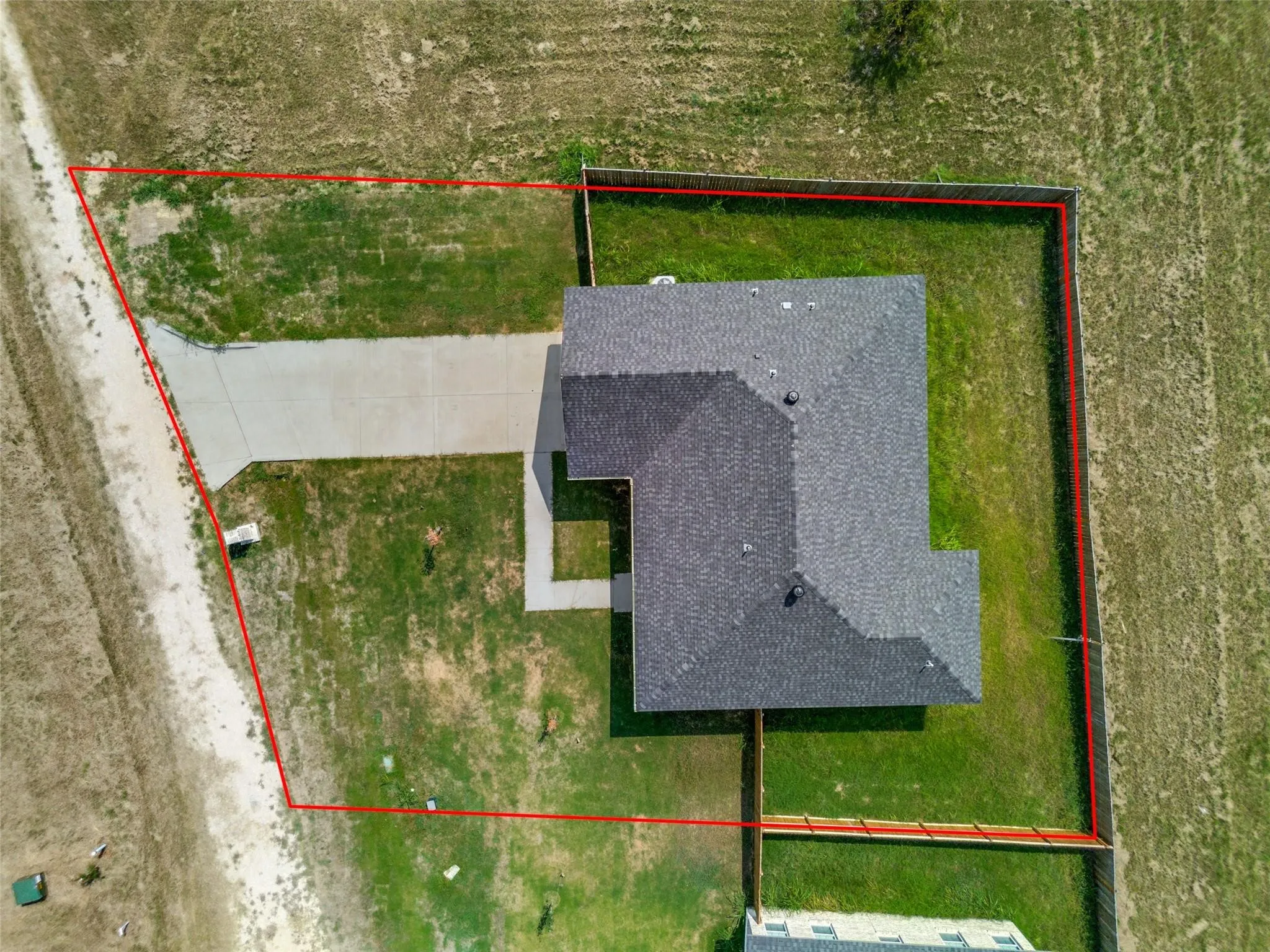 Single Family Residence For Sale in Hunt County , 705 Lakeland Drive, West Tawakoni, Texas 75474, 3 Bedroom, 2 Bathroom, 2 Garage spaces, 1,342 Sqft, built in 2023, mls#21395599, Real Estate Agent in West Tawakoni, Homes For Sale in Hunt county, Homes For Sale in West Tawakoni, Realtor in West Tawakoni Texas, Real Estate Brokerage Independent Realty Texas, Luminita Cordes Realtor
