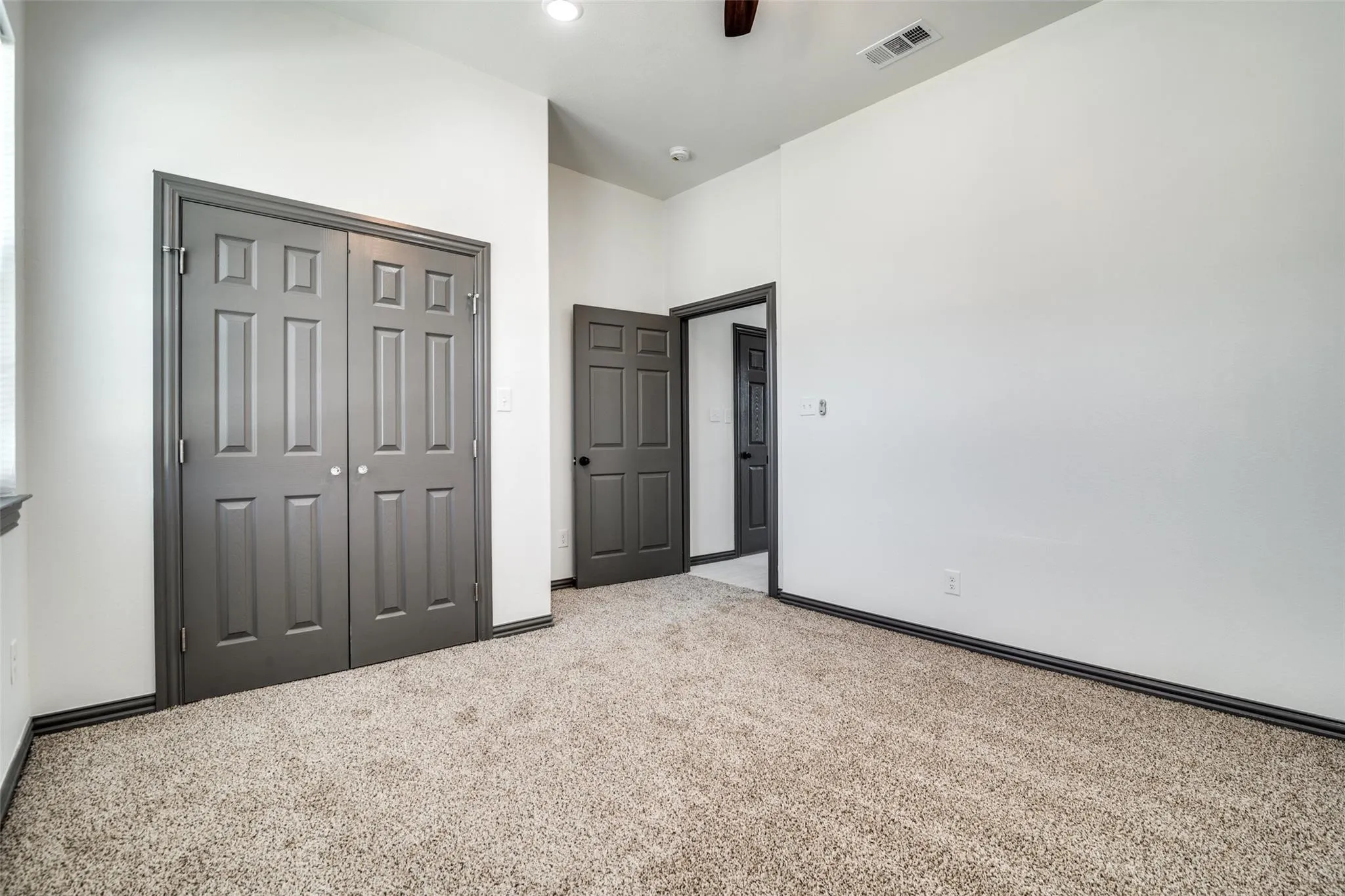 Single Family Residence For Sale in Hunt County , 705 Lakeland Drive, West Tawakoni, Texas 75474, 3 Bedroom, 2 Bathroom, 2 Garage spaces, 1,342 Sqft, built in 2023, mls#21395599, Real Estate Agent in West Tawakoni, Homes For Sale in Hunt county, Homes For Sale in West Tawakoni, Realtor in West Tawakoni Texas, Real Estate Brokerage Independent Realty Texas, Luminita Cordes Realtor