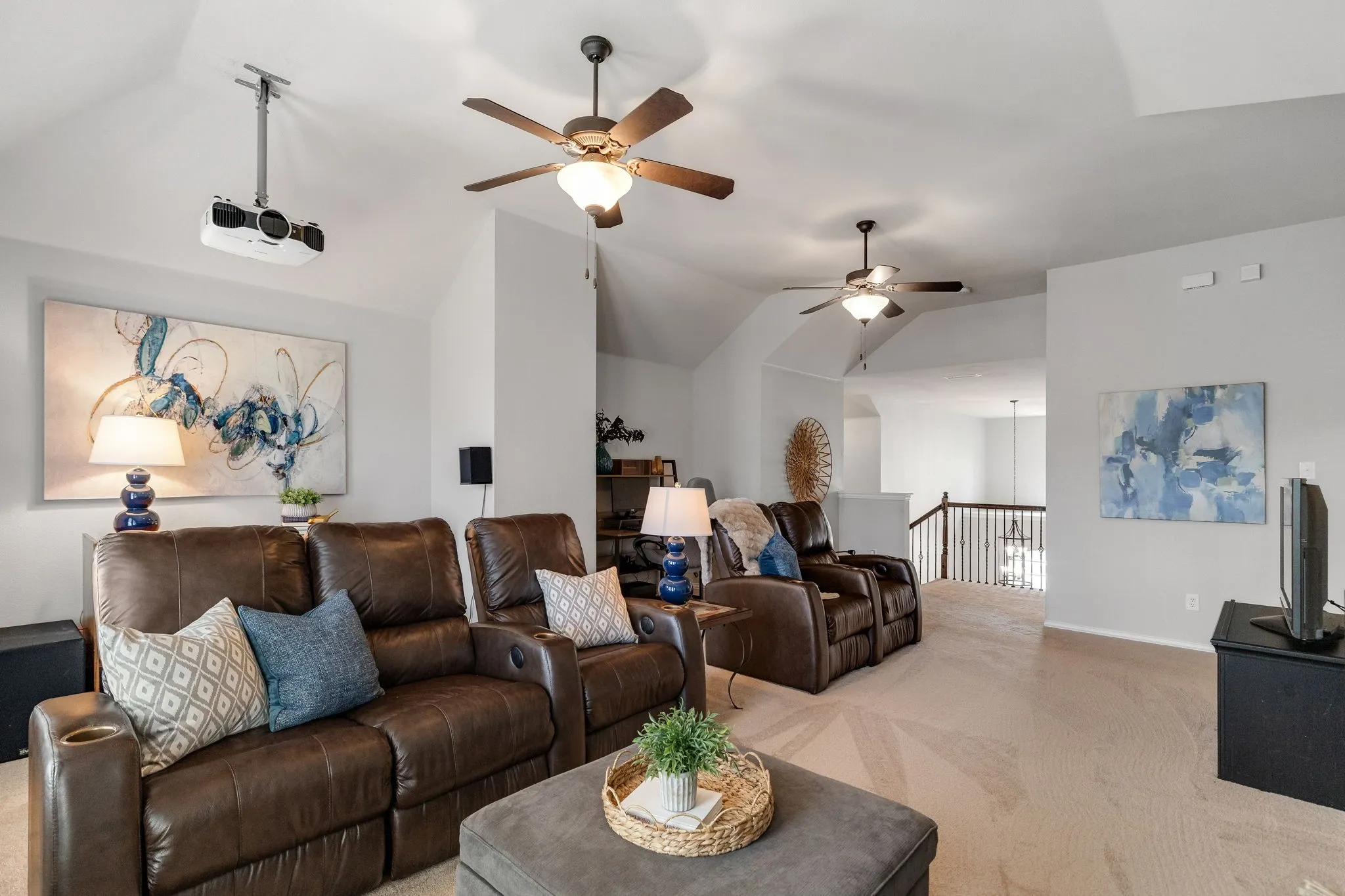 Single Family Residence For Sale in Collin County , 534 Waters Edge Way, Murphy, Texas 75094, 5 Bedroom, 3 Bathroom, 2 Garage spaces, 3,546 Sqft, built in 2007, mls#21394471, Real Estate Agent in Murphy, Homes For Sale in Collin county, Homes For Sale in Murphy, Realtor in Murphy Texas, Real Estate Brokerage Independent Realty Texas, Luminita Cordes Realtor