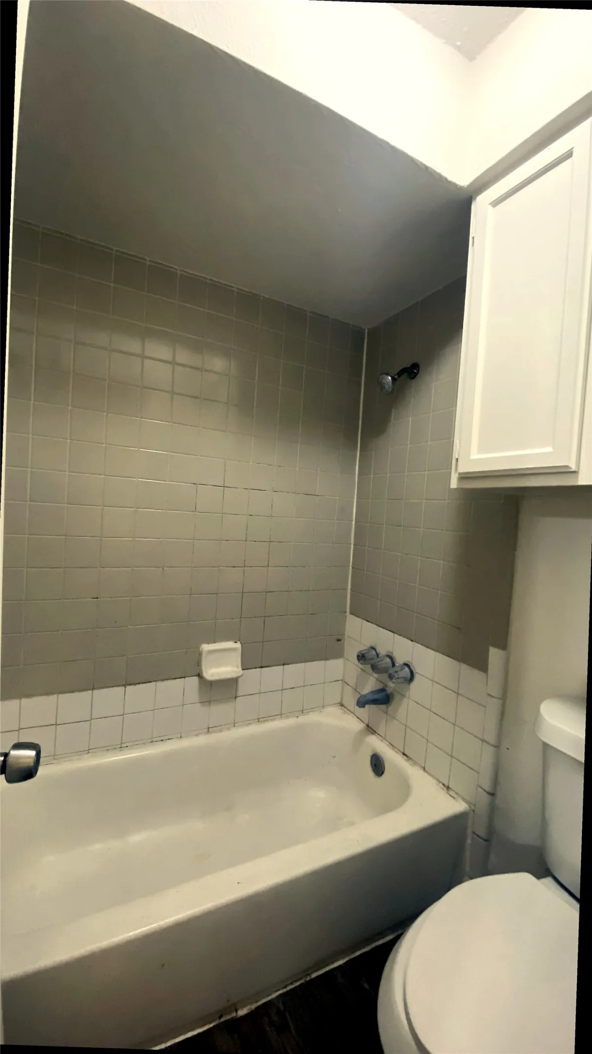Condominium For Sale in Dallas County , 6019 Ridgecrest Road 204B, Dallas, Texas 75231, 2 Bedroom, 3 Bathroom, 1 Garage spaces, 1,092 Sqft, built in 1979, mls#21395578, Real Estate Agent in Dallas, Homes For Sale in Dallas county, Homes For Sale in Dallas, Realtor in Dallas Texas, Real Estate Brokerage Independent Realty Texas, Luminita Cordes Realtor
