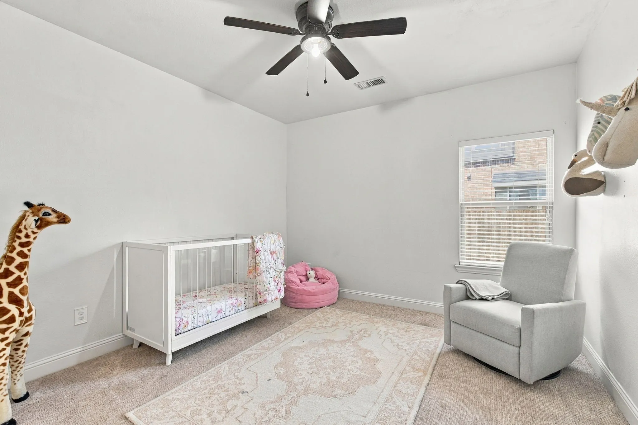 Single Family Residence For Sale in Kaufman County , 1100 Somerset Circle, Forney, Texas 75126, 3 Bedroom, 3 Bathroom, 2 Garage spaces, 2,672 Sqft, built in 2015, mls#21395576, Real Estate Agent in Forney, Homes For Sale in Kaufman county, Homes For Sale in Forney, Realtor in Forney Texas, Real Estate Brokerage Independent Realty Texas, Luminita Cordes Realtor