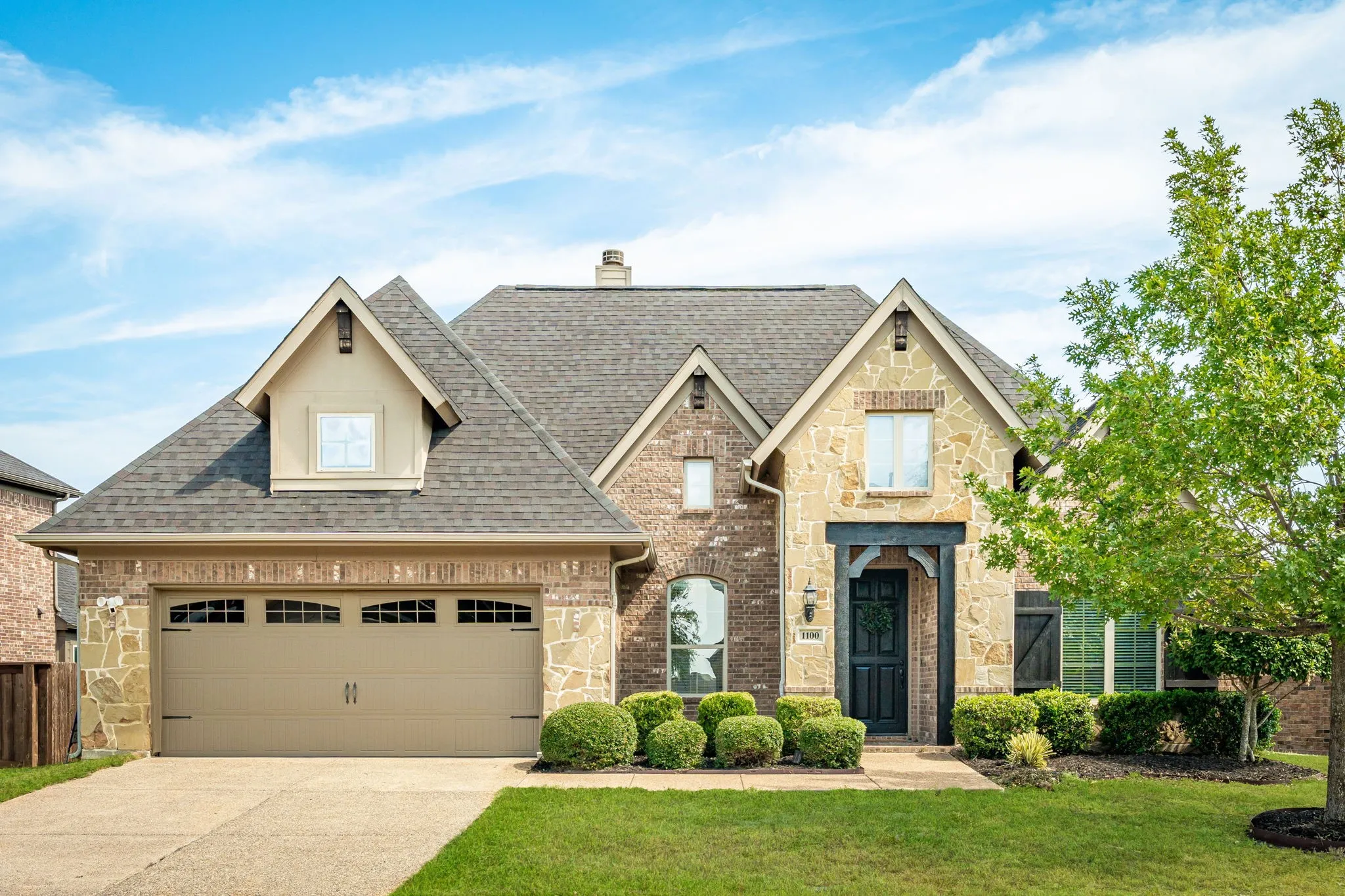 Single Family Residence For Sale