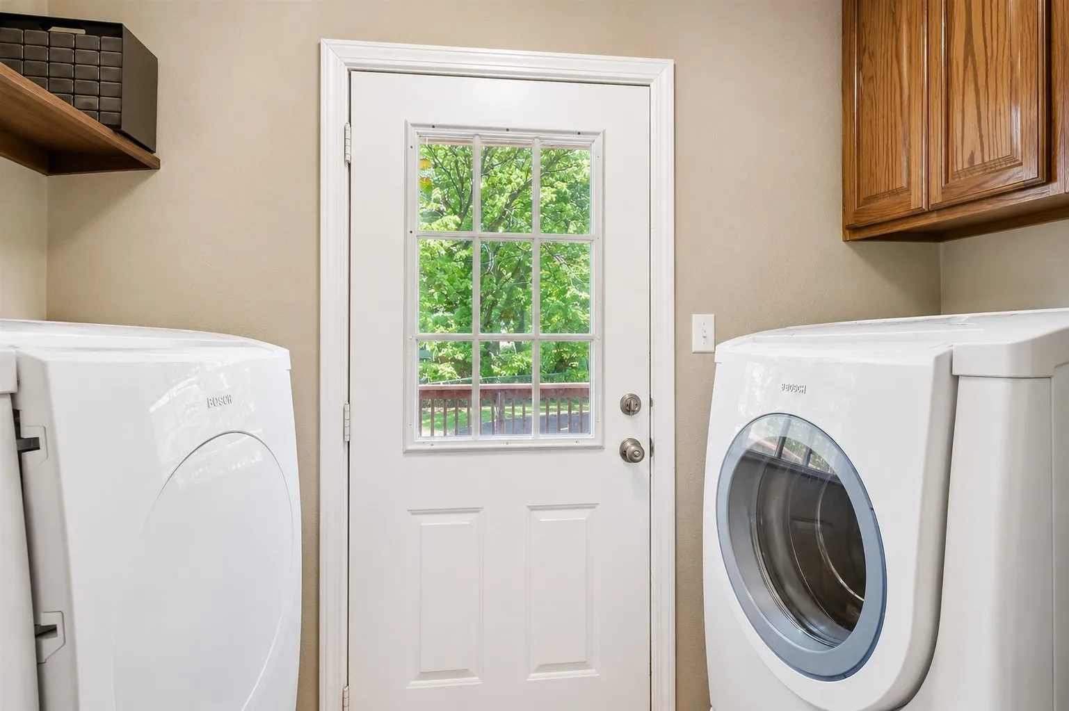 Single Family Residence For Sale in Grayson County , 1111 Ridgewood Road, Denison, Texas 75020, 3 Bedroom, 1 Bathroom, Garage spaces, 1,052 Sqft, built in 1960, mls#21336999, Real Estate Agent in Denison, Homes For Sale in Grayson county, Homes For Sale in Denison, Realtor in Denison Texas, Real Estate Brokerage Independent Realty Texas, Luminita Cordes Realtor