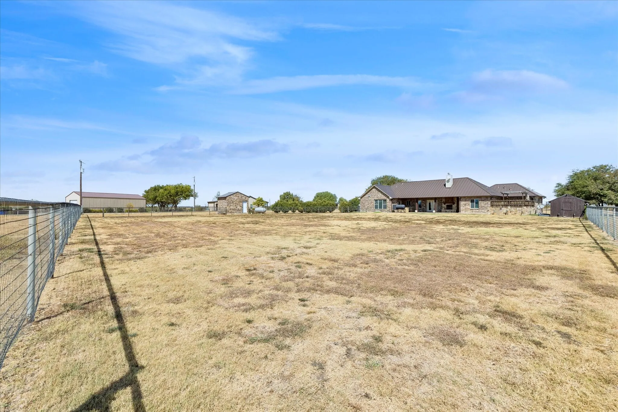 Single Family Residence For Sale in Denton County , 12953 Flow Road, Krum, Texas 76249, 4 Bedroom, 3 Bathroom, 2 Garage spaces, 2,407 Sqft, built in 2017, mls#21394555, Real Estate Agent in Krum, Homes For Sale in Denton county, Homes For Sale in Krum, Realtor in Krum Texas, Real Estate Brokerage Independent Realty Texas, Luminita Cordes Realtor