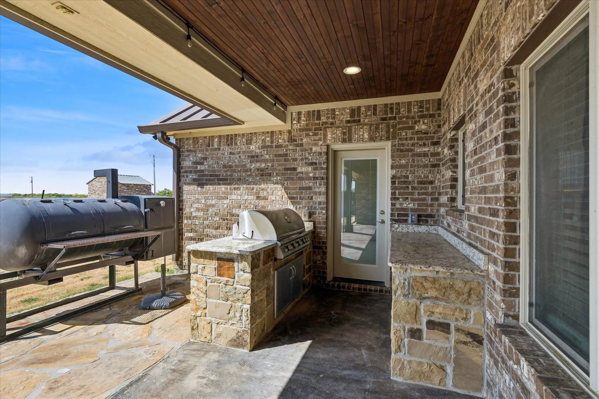 Single Family Residence For Sale in Denton County , 12953 Flow Road, Krum, Texas 76249, 4 Bedroom, 3 Bathroom, 2 Garage spaces, 2,407 Sqft, built in 2017, mls#21394555, Real Estate Agent in Krum, Homes For Sale in Denton county, Homes For Sale in Krum, Realtor in Krum Texas, Real Estate Brokerage Independent Realty Texas, Luminita Cordes Realtor