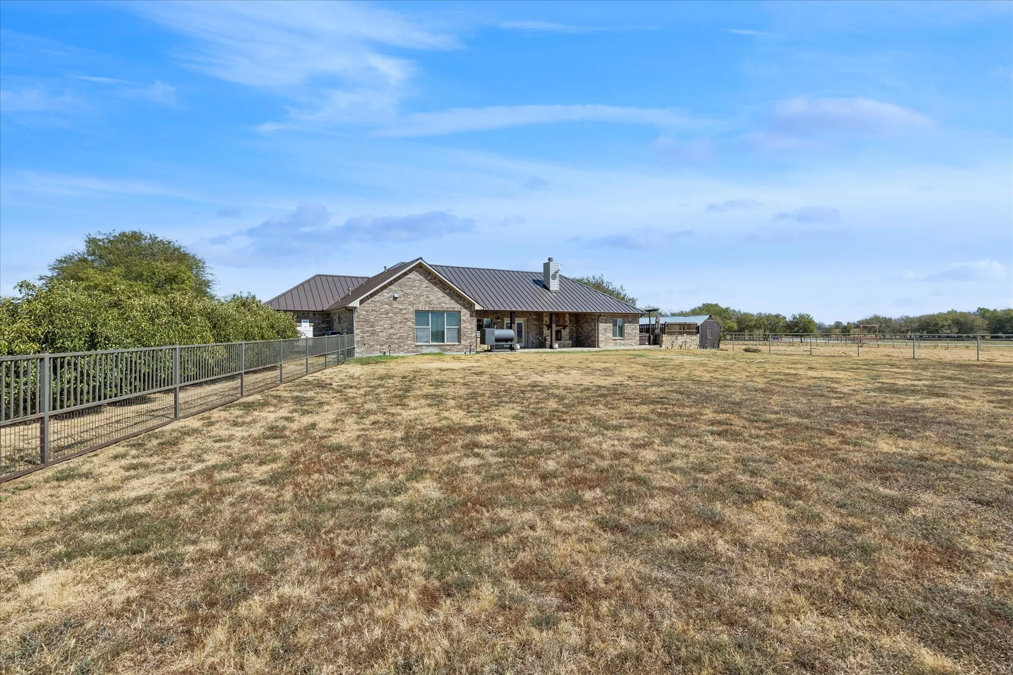 Single Family Residence For Sale in Denton County , 12953 Flow Road, Krum, Texas 76249, 4 Bedroom, 3 Bathroom, 2 Garage spaces, 2,407 Sqft, built in 2017, mls#21394555, Real Estate Agent in Krum, Homes For Sale in Denton county, Homes For Sale in Krum, Realtor in Krum Texas, Real Estate Brokerage Independent Realty Texas, Luminita Cordes Realtor