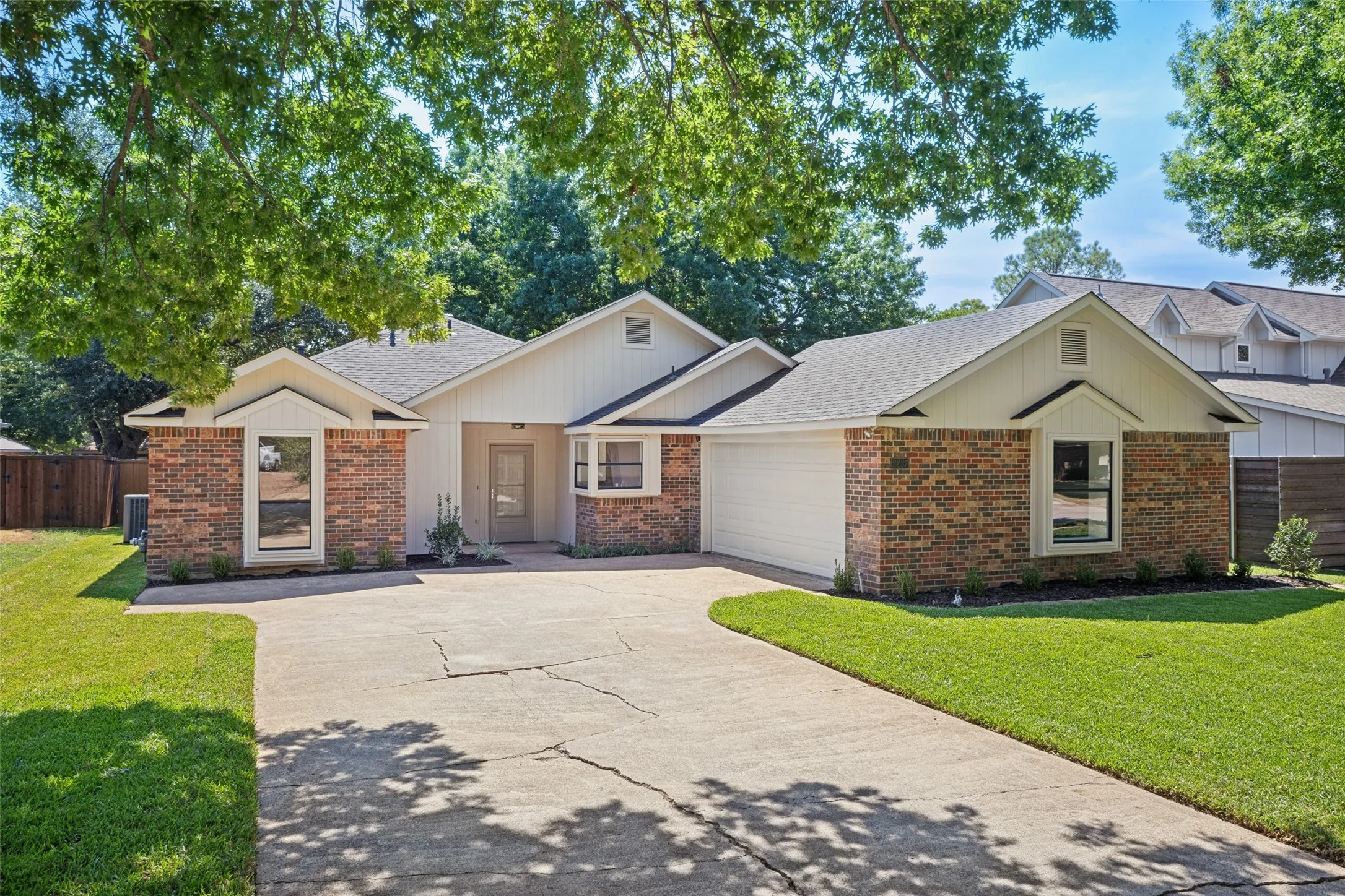 Single Family Residence For Sale