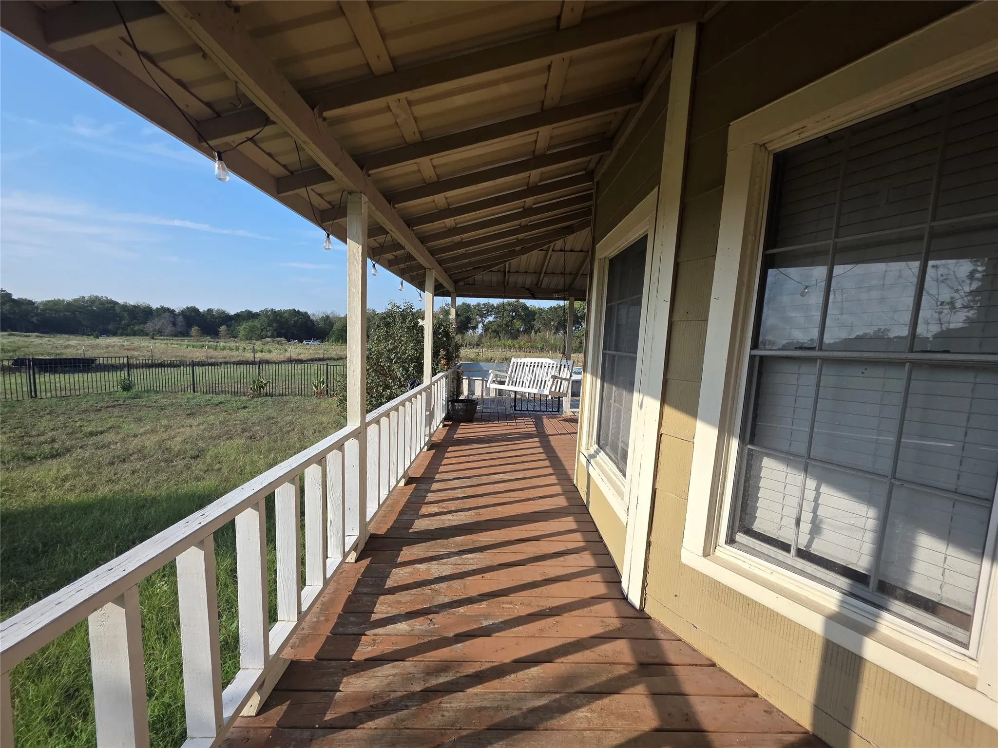 Single Family Residence For Sale in Limestone County , 1292 Fm 1365, Mexia, Texas 76667, 3 Bedroom, 2 Bathroom, Garage spaces, 1,560 Sqft, built in 1980, mls#21380362, Real Estate Agent in Mexia, Homes For Sale in Limestone county, Homes For Sale in Mexia, Realtor in Mexia Texas, Real Estate Brokerage Independent Realty Texas, Luminita Cordes Realtor