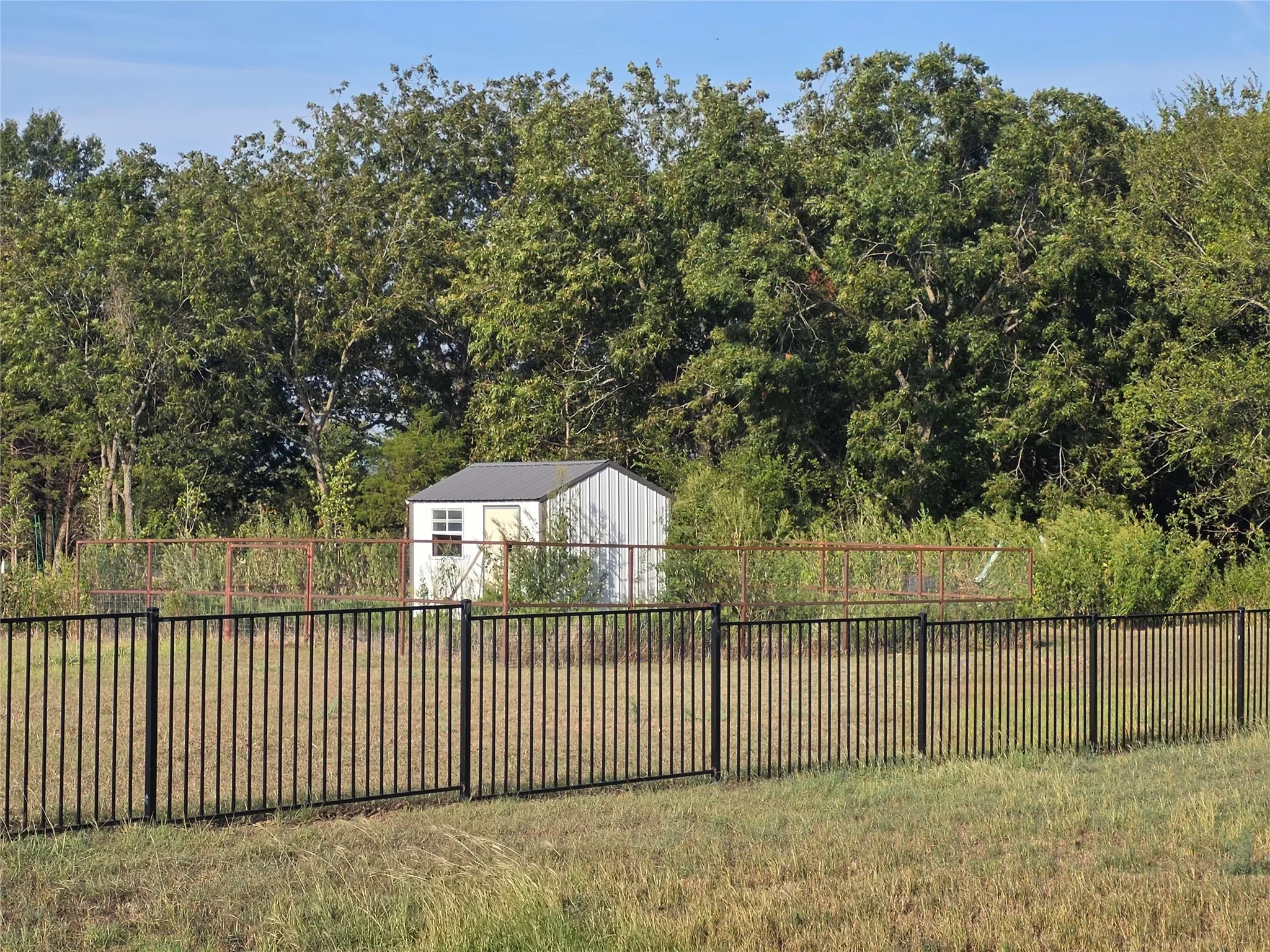 Single Family Residence For Sale in Limestone County , 1292 Fm 1365, Mexia, Texas 76667, 3 Bedroom, 2 Bathroom, Garage spaces, 1,560 Sqft, built in 1980, mls#21380362, Real Estate Agent in Mexia, Homes For Sale in Limestone county, Homes For Sale in Mexia, Realtor in Mexia Texas, Real Estate Brokerage Independent Realty Texas, Luminita Cordes Realtor