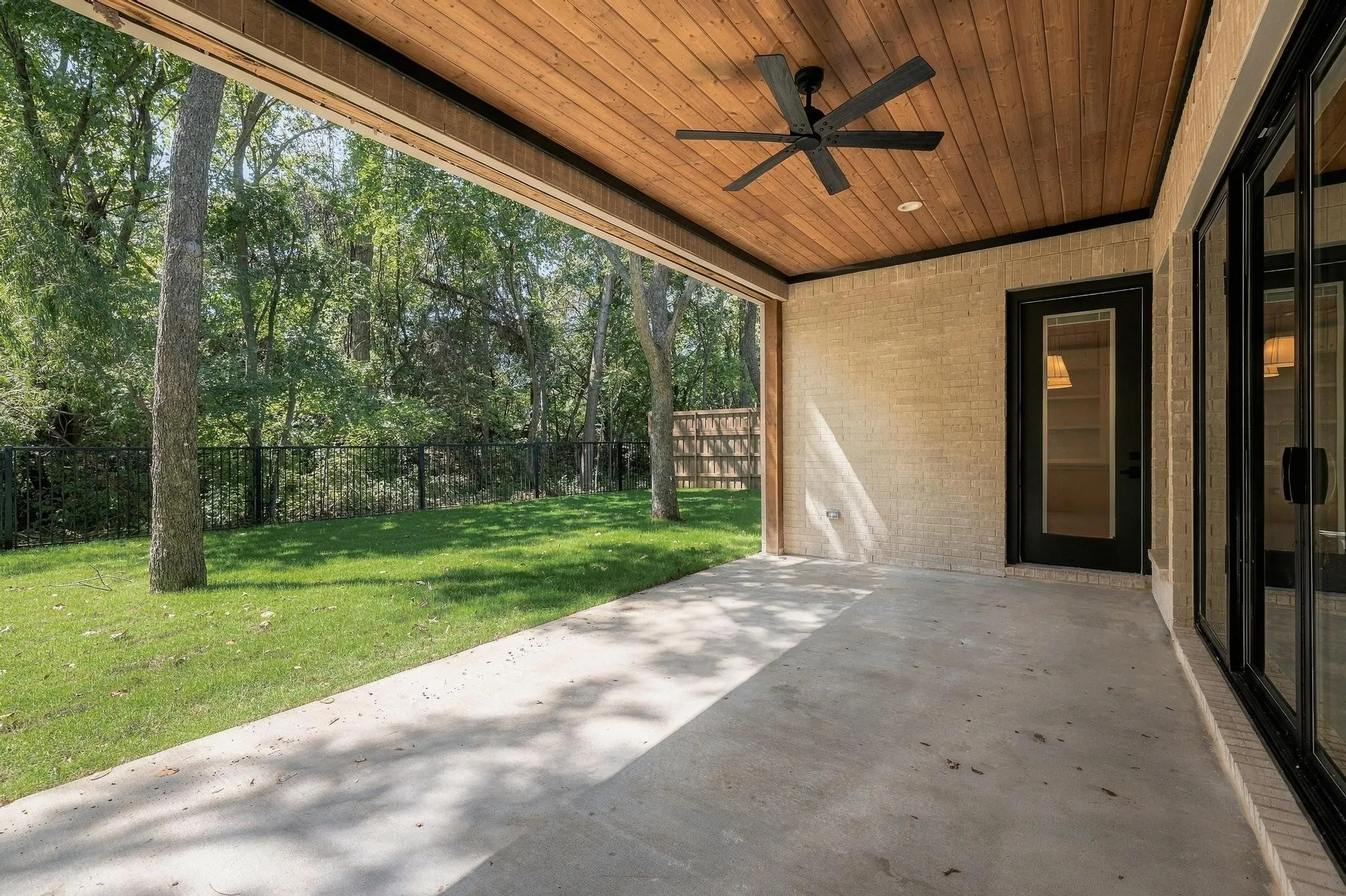 Single Family Residence For Sale in Grayson County , 2510 Creekbend Circle, Sherman, Texas 75092, 4 Bedroom, 4 Bathroom, 2 Garage spaces, 3,125 Sqft, built in 2026, mls#21394009, Real Estate Agent in Sherman, Homes For Sale in Grayson county, Homes For Sale in Sherman, Realtor in Sherman Texas, Real Estate Brokerage Independent Realty Texas, Luminita Cordes Realtor