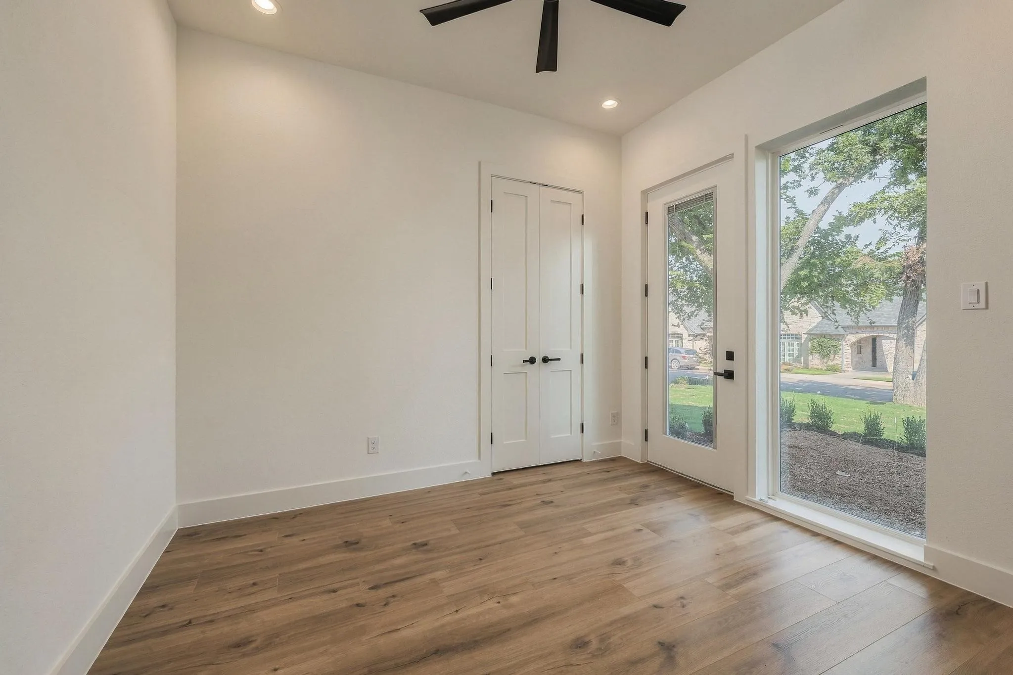 Single Family Residence For Sale in Grayson County , 2510 Creekbend Circle, Sherman, Texas 75092, 4 Bedroom, 4 Bathroom, 2 Garage spaces, 3,125 Sqft, built in 2026, mls#21394009, Real Estate Agent in Sherman, Homes For Sale in Grayson county, Homes For Sale in Sherman, Realtor in Sherman Texas, Real Estate Brokerage Independent Realty Texas, Luminita Cordes Realtor