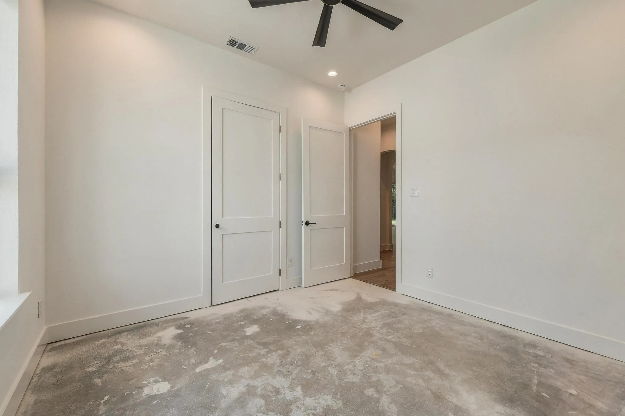 Single Family Residence For Sale in Grayson County , 2510 Creekbend Circle, Sherman, Texas 75092, 4 Bedroom, 4 Bathroom, 2 Garage spaces, 3,125 Sqft, built in 2026, mls#21394009, Real Estate Agent in Sherman, Homes For Sale in Grayson county, Homes For Sale in Sherman, Realtor in Sherman Texas, Real Estate Brokerage Independent Realty Texas, Luminita Cordes Realtor