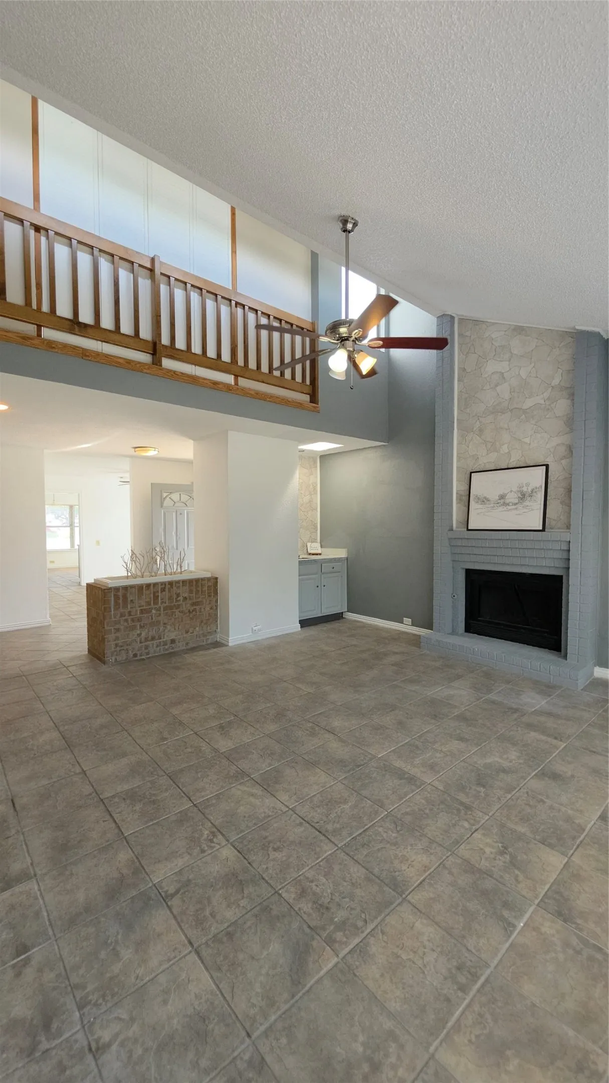 Single Family Residence For Rent in Dallas County , 598 Briarcliff Drive, Garland, Texas 75043, 3 Bedroom, 3 Bathroom, 2 Garage spaces, 1,876 Sqft, built in 1982, mls#21393673, Real Estate Agent in Garland, Homes For Rent in Dallas county, Homes For Rent in Garland, Realtor in Garland Texas, Real Estate Brokerage Independent Realty Texas, Luminita Cordes Realtor