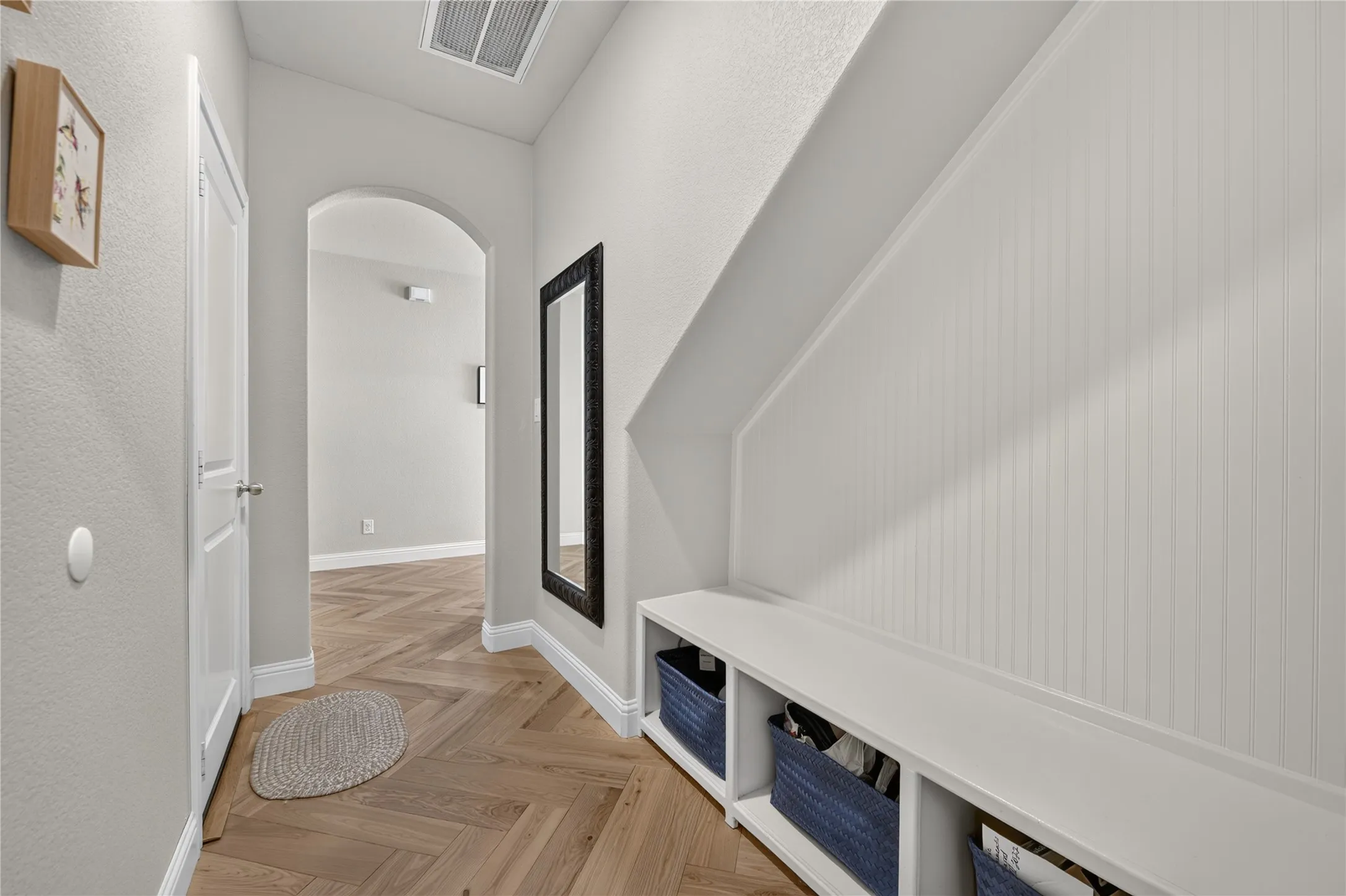 Single Family Residence For Sale in Tarrant County , 5220 Sonata Trail, Fort Worth, Texas 76126, 4 Bedroom, 3 Bathroom, 2 Garage spaces, 2,283 Sqft, built in 2019, mls#21395250, Real Estate Agent in Fort Worth, Homes For Sale in Tarrant county, Homes For Sale in Fort Worth, Realtor in Fort Worth Texas, Real Estate Brokerage Independent Realty Texas, Luminita Cordes Realtor
