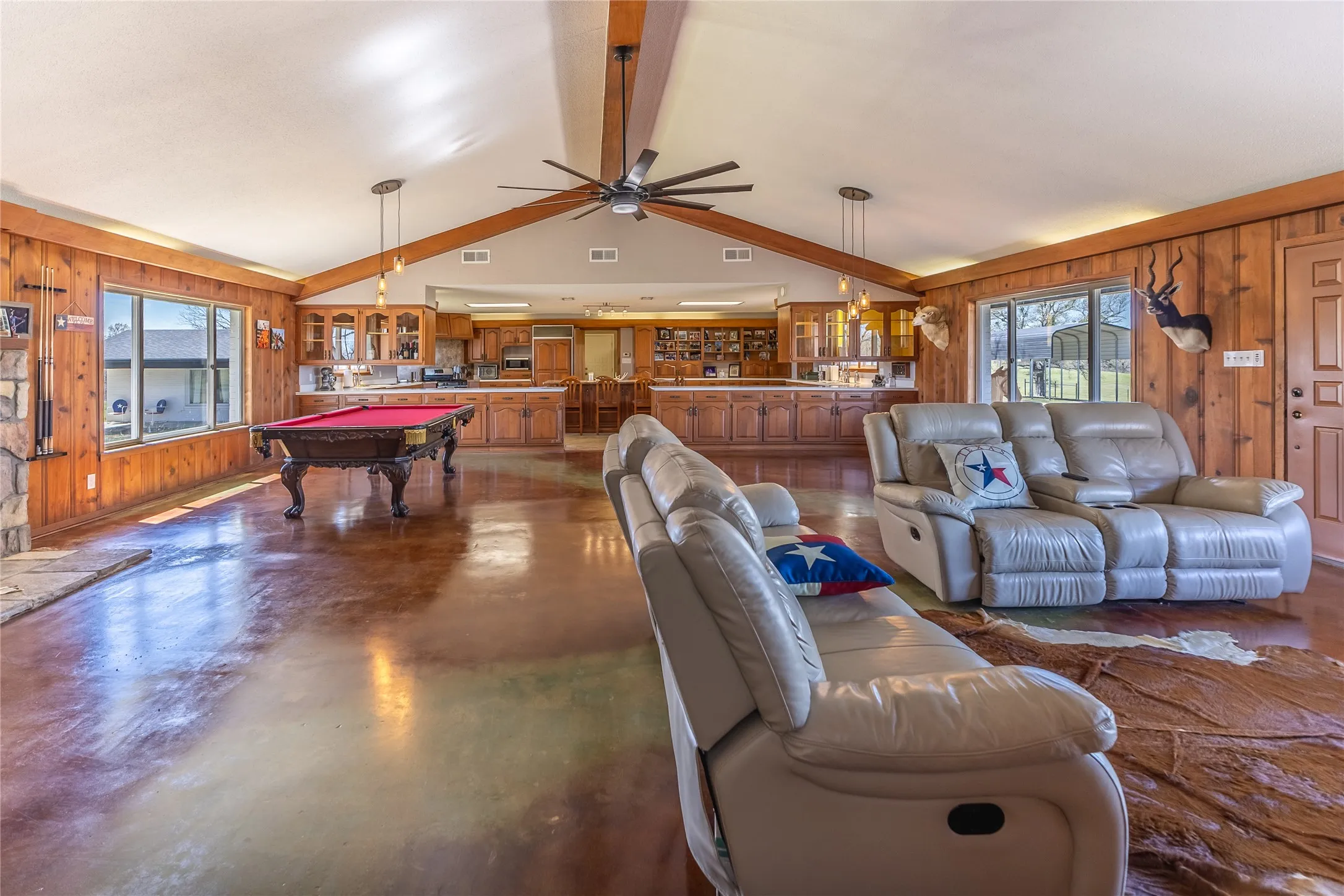 Ranch For Sale in Gregg County , 338 Cherokee Lane, Gladewater, Texas 75647, 0, 0, Garage spaces, 0 Sqft, built in 1978, mls#21395629, Real Estate Agent in Gladewater, Homes For Sale in Gregg county, Homes For Sale in Gladewater, Realtor in Gladewater Texas, Real Estate Brokerage Independent Realty Texas, Luminita Cordes Realtor