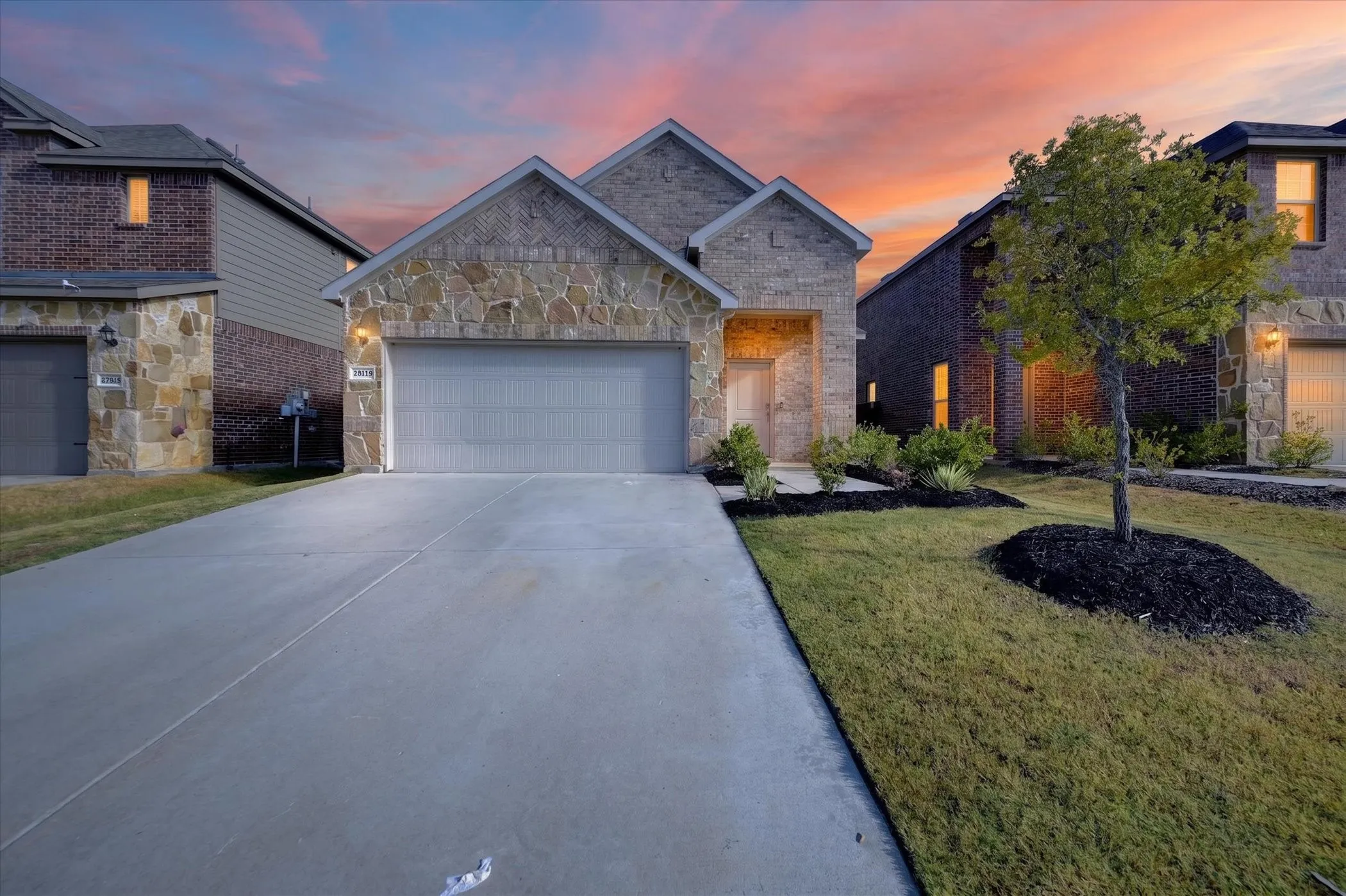 Single Family Residence For Rent