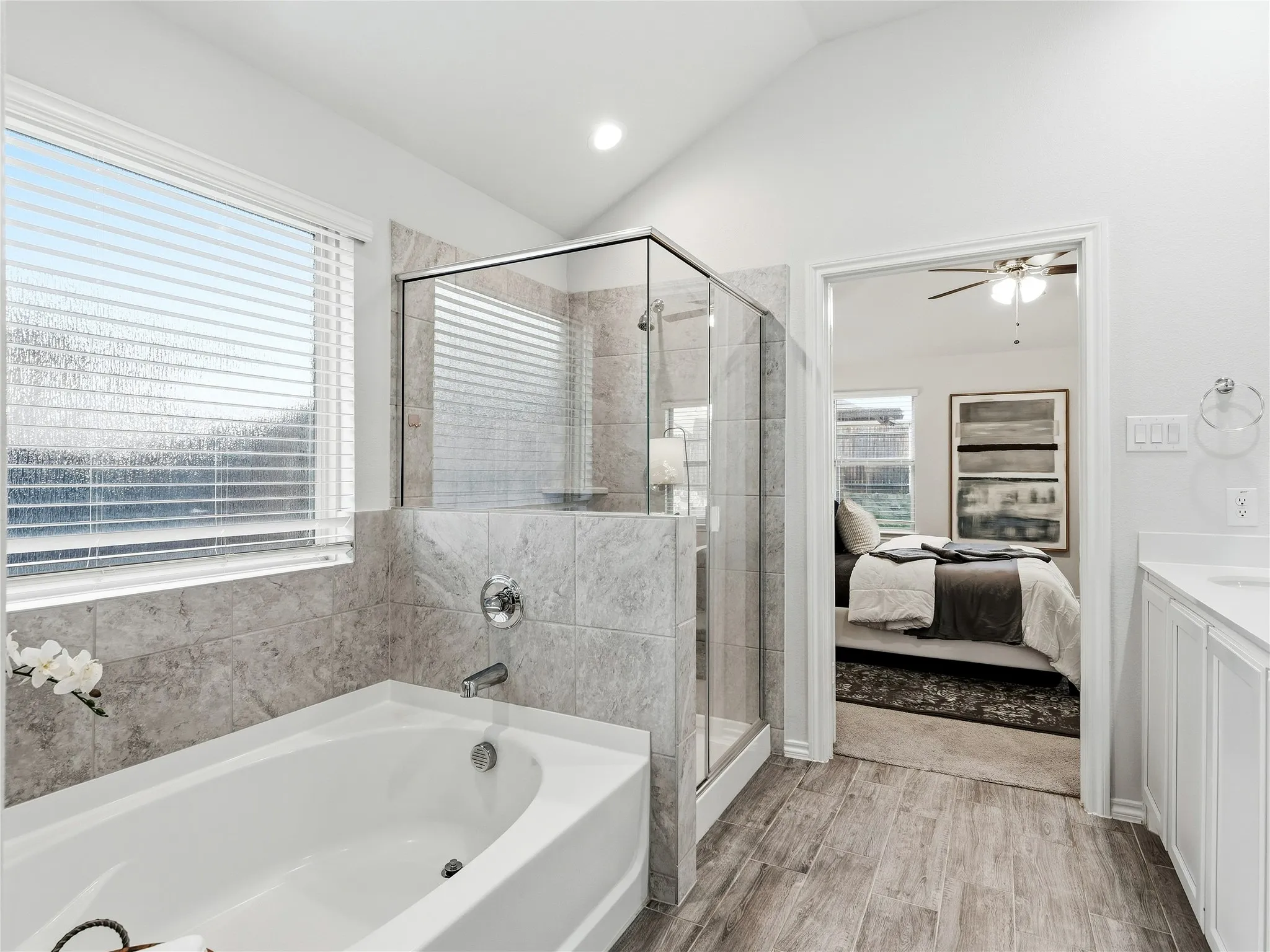 Single Family Residence For Sale in Denton County , 635 Frio Lane, Aubrey, Texas 76227, 4 Bedroom, 2 Bathroom, 2 Garage spaces, 2,022 Sqft, built in 2022, mls#21375073, Real Estate Agent in Aubrey, Homes For Sale in Denton county, Homes For Sale in Aubrey, Realtor in Aubrey Texas, Real Estate Brokerage Independent Realty Texas, Luminita Cordes Realtor