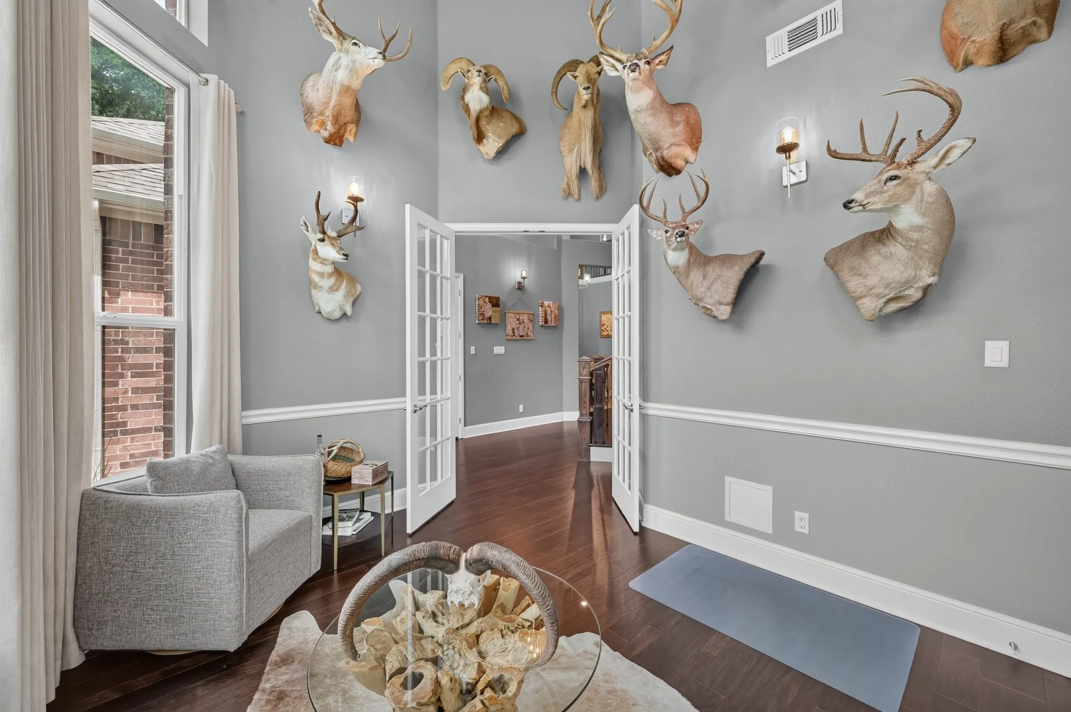 Single Family Residence For Sale in Tarrant County , 308 Familia Court, Azle, Texas 76020, 4 Bedroom, 4 Bathroom, Garage spaces, 3,526 Sqft, built in 2019, mls#21394526, Real Estate Agent in Azle, Homes For Sale in Tarrant county, Homes For Sale in Azle, Realtor in Azle Texas, Real Estate Brokerage Independent Realty Texas, Luminita Cordes Realtor
