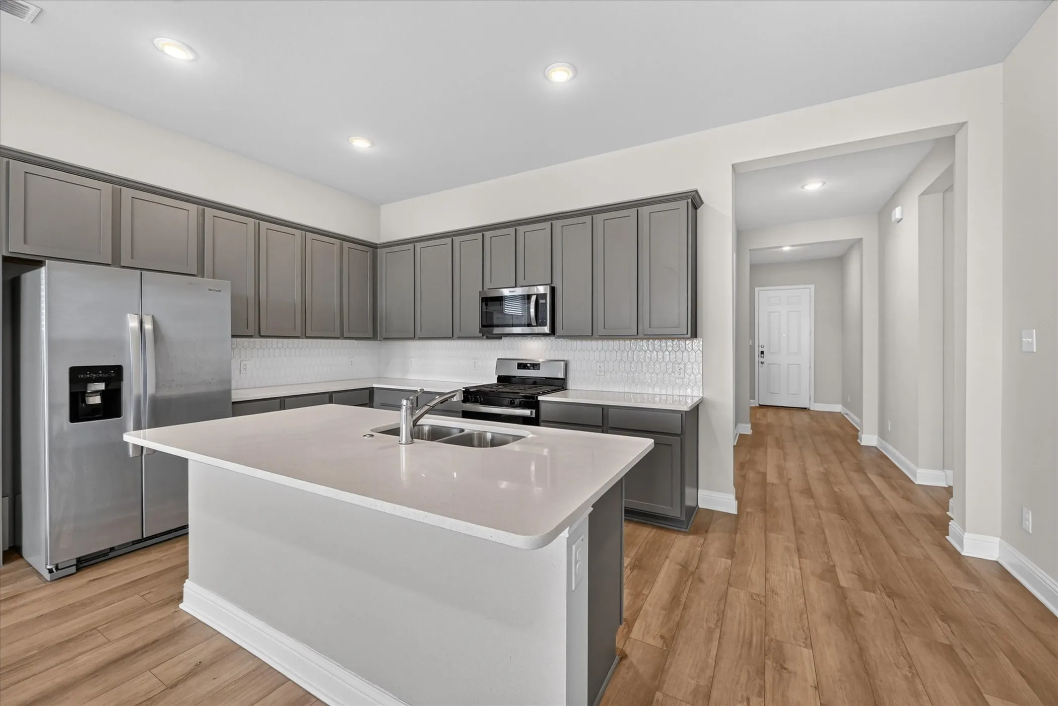 Single Family Residence For Sale in Ellis County , 2313 Sheppards Lane, Waxahachie, Texas 75167, 4 Bedroom, 3 Bathroom, 2 Garage spaces, 2,016 Sqft, built in 2022, mls#21395242, Real Estate Agent in Waxahachie, Homes For Sale in Ellis county, Homes For Sale in Waxahachie, Realtor in Waxahachie Texas, Real Estate Brokerage Independent Realty Texas, Luminita Cordes Realtor