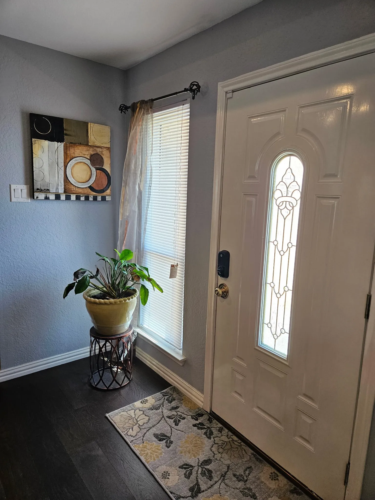 Single Family Residence For Sale in Dallas County , 5117 Bobtown Road, Garland, Texas 75043, 4 Bedroom, 2 Bathroom, 2 Garage spaces, 1,755 Sqft, built in 1986, mls#21395136, Real Estate Agent in Garland, Homes For Sale in Dallas county, Homes For Sale in Garland, Realtor in Garland Texas, Real Estate Brokerage Independent Realty Texas, Luminita Cordes Realtor
