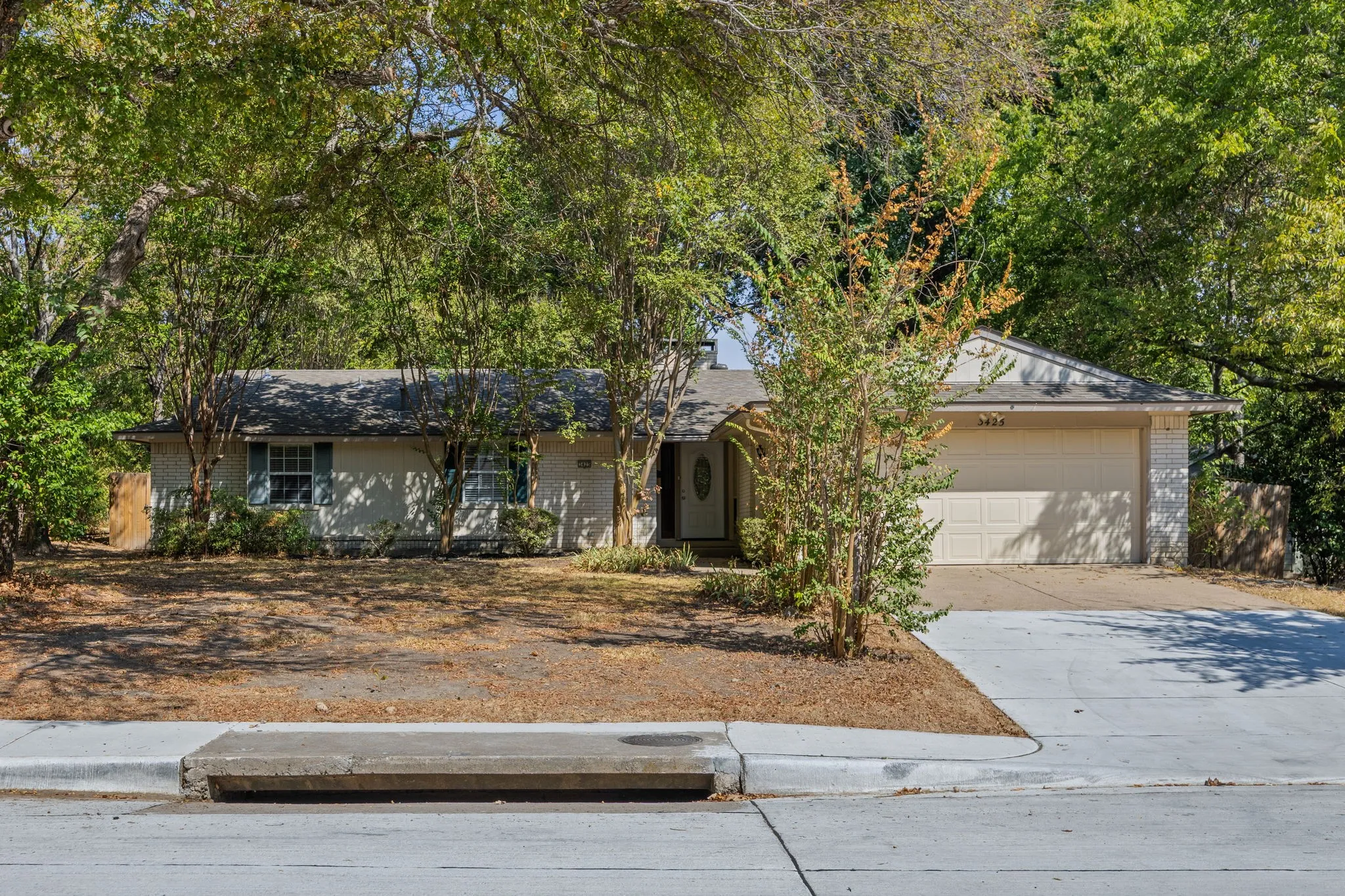 Single Family Residence For Sale