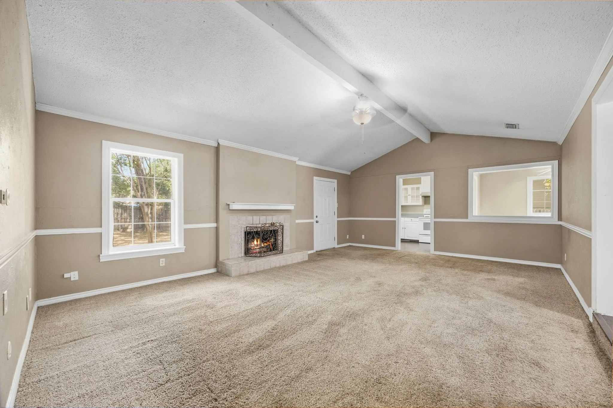 Single Family Residence For Sale in Collin County , 3425 18th Street, Plano, Texas 75074, 3 Bedroom, 2 Bathroom, 2 Garage spaces, 1,734 Sqft, built in 1971, mls#21393922, Real Estate Agent in Plano, Homes For Sale in Collin county, Homes For Sale in Plano, Realtor in Plano Texas, Real Estate Brokerage Independent Realty Texas, Luminita Cordes Realtor