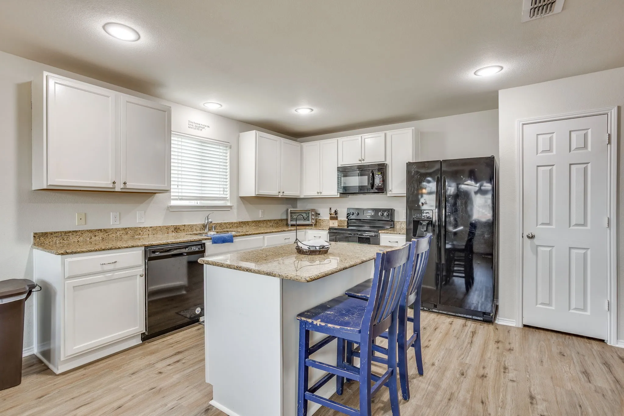 Single Family Residence For Sale in Tarrant County , 1204 Foxglove Lane, Burleson, Texas 76028, 3 Bedroom, 2 Bathroom, 2 Garage spaces, 1,661 Sqft, built in 2013, mls#21390560, Real Estate Agent in Burleson, Homes For Sale in Tarrant county, Homes For Sale in Burleson, Realtor in Burleson Texas, Real Estate Brokerage Independent Realty Texas, Luminita Cordes Realtor