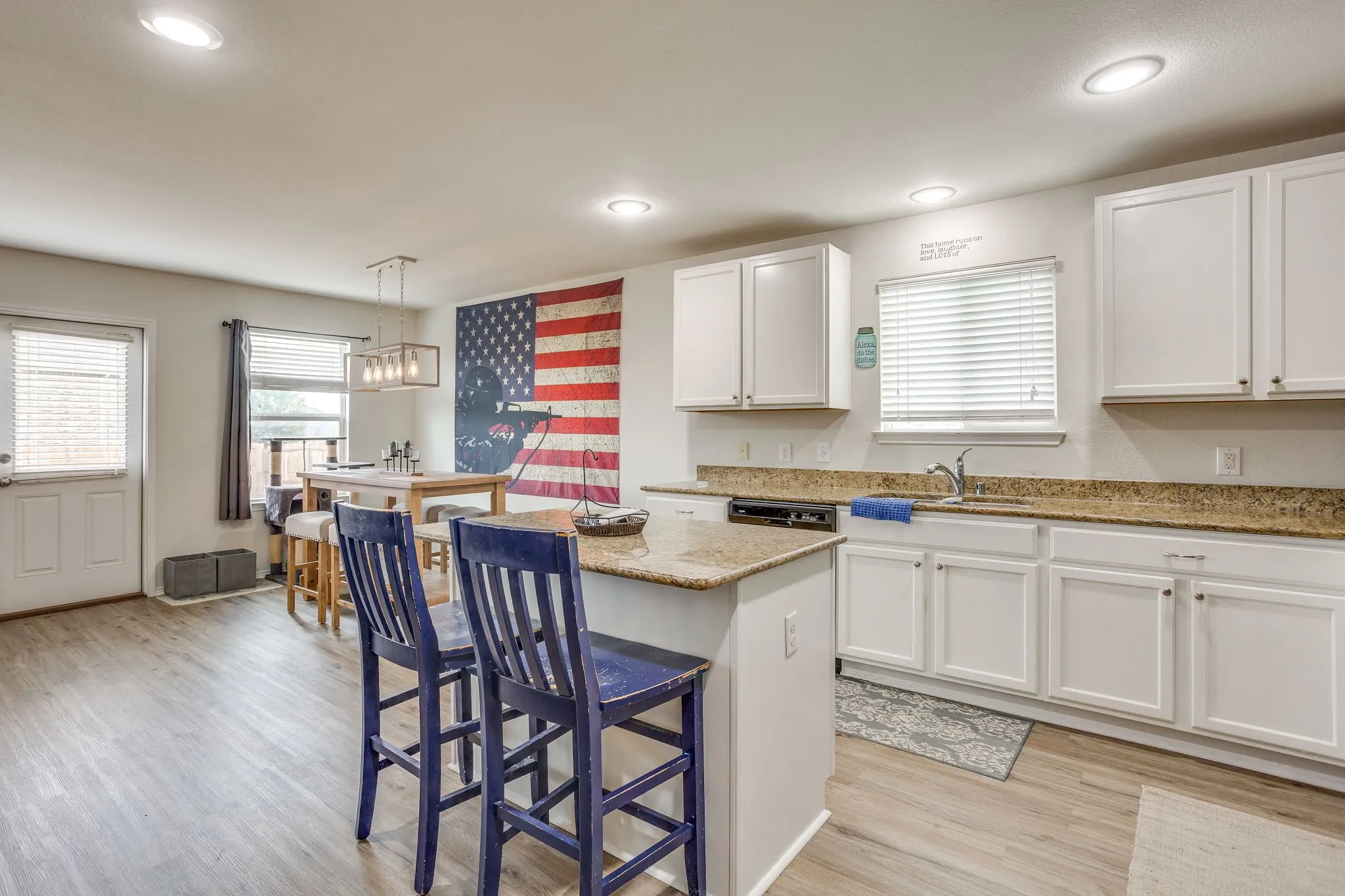 Single Family Residence For Sale in Tarrant County , 1204 Foxglove Lane, Burleson, Texas 76028, 3 Bedroom, 2 Bathroom, 2 Garage spaces, 1,661 Sqft, built in 2013, mls#21390560, Real Estate Agent in Burleson, Homes For Sale in Tarrant county, Homes For Sale in Burleson, Realtor in Burleson Texas, Real Estate Brokerage Independent Realty Texas, Luminita Cordes Realtor