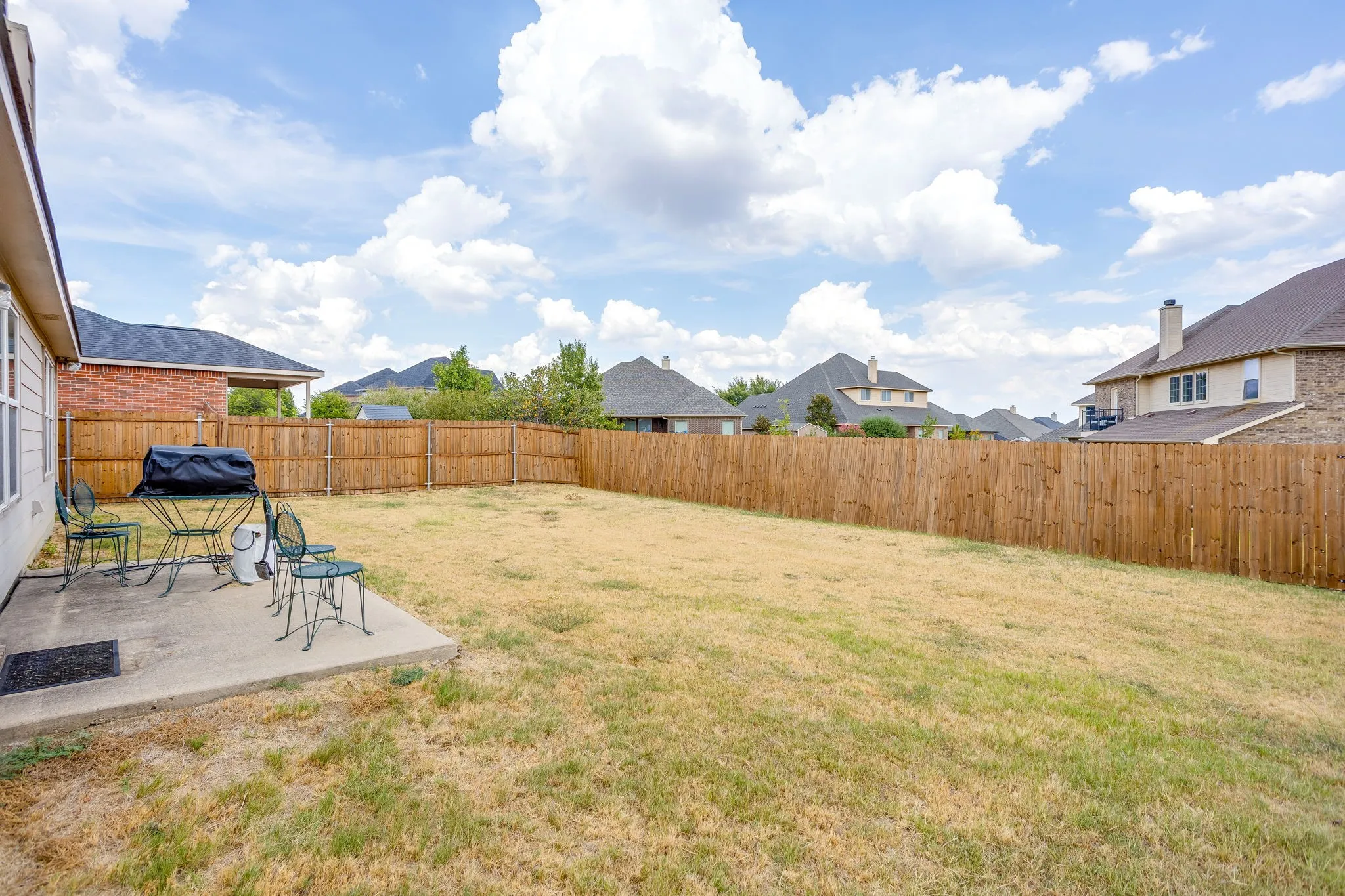 Single Family Residence For Sale in Tarrant County , 1204 Foxglove Lane, Burleson, Texas 76028, 3 Bedroom, 2 Bathroom, 2 Garage spaces, 1,661 Sqft, built in 2013, mls#21390560, Real Estate Agent in Burleson, Homes For Sale in Tarrant county, Homes For Sale in Burleson, Realtor in Burleson Texas, Real Estate Brokerage Independent Realty Texas, Luminita Cordes Realtor