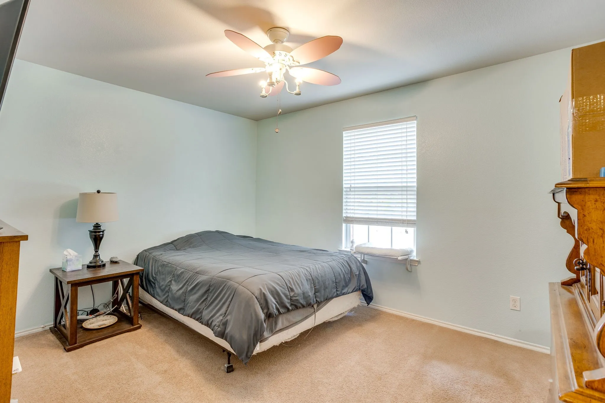 Single Family Residence For Sale in Tarrant County , 1204 Foxglove Lane, Burleson, Texas 76028, 3 Bedroom, 2 Bathroom, 2 Garage spaces, 1,661 Sqft, built in 2013, mls#21390560, Real Estate Agent in Burleson, Homes For Sale in Tarrant county, Homes For Sale in Burleson, Realtor in Burleson Texas, Real Estate Brokerage Independent Realty Texas, Luminita Cordes Realtor