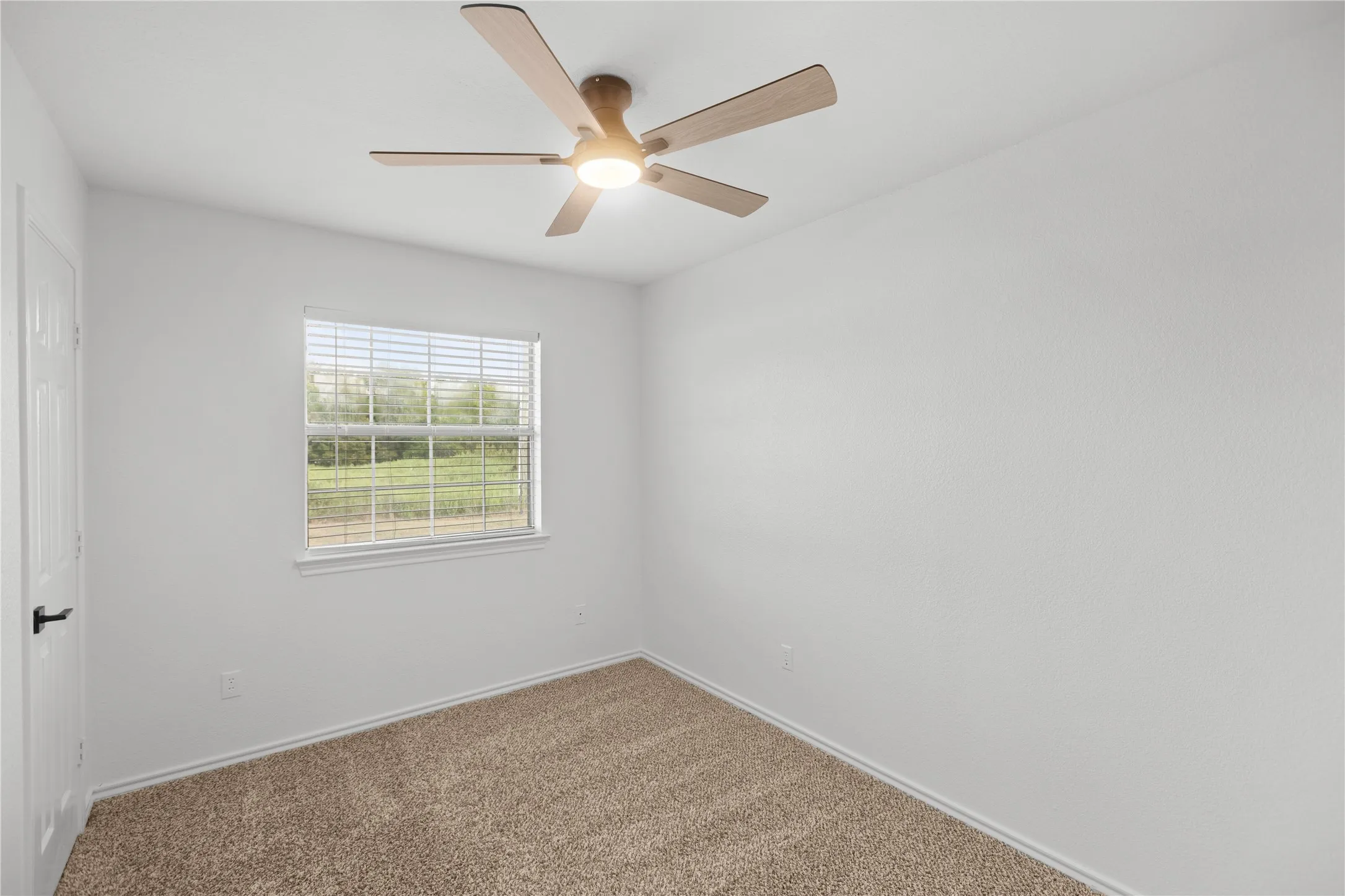 Single Family Residence For Sale in Grayson County , 998 Bledsoe Road, Gunter, Texas 75058, 4 Bedroom, 3 Bathroom, Garage spaces, 2,617 Sqft, built in 1994, mls#21395366, Real Estate Agent in Gunter, Homes For Sale in Grayson county, Homes For Sale in Gunter, Realtor in Gunter Texas, Real Estate Brokerage Independent Realty Texas, Luminita Cordes Realtor