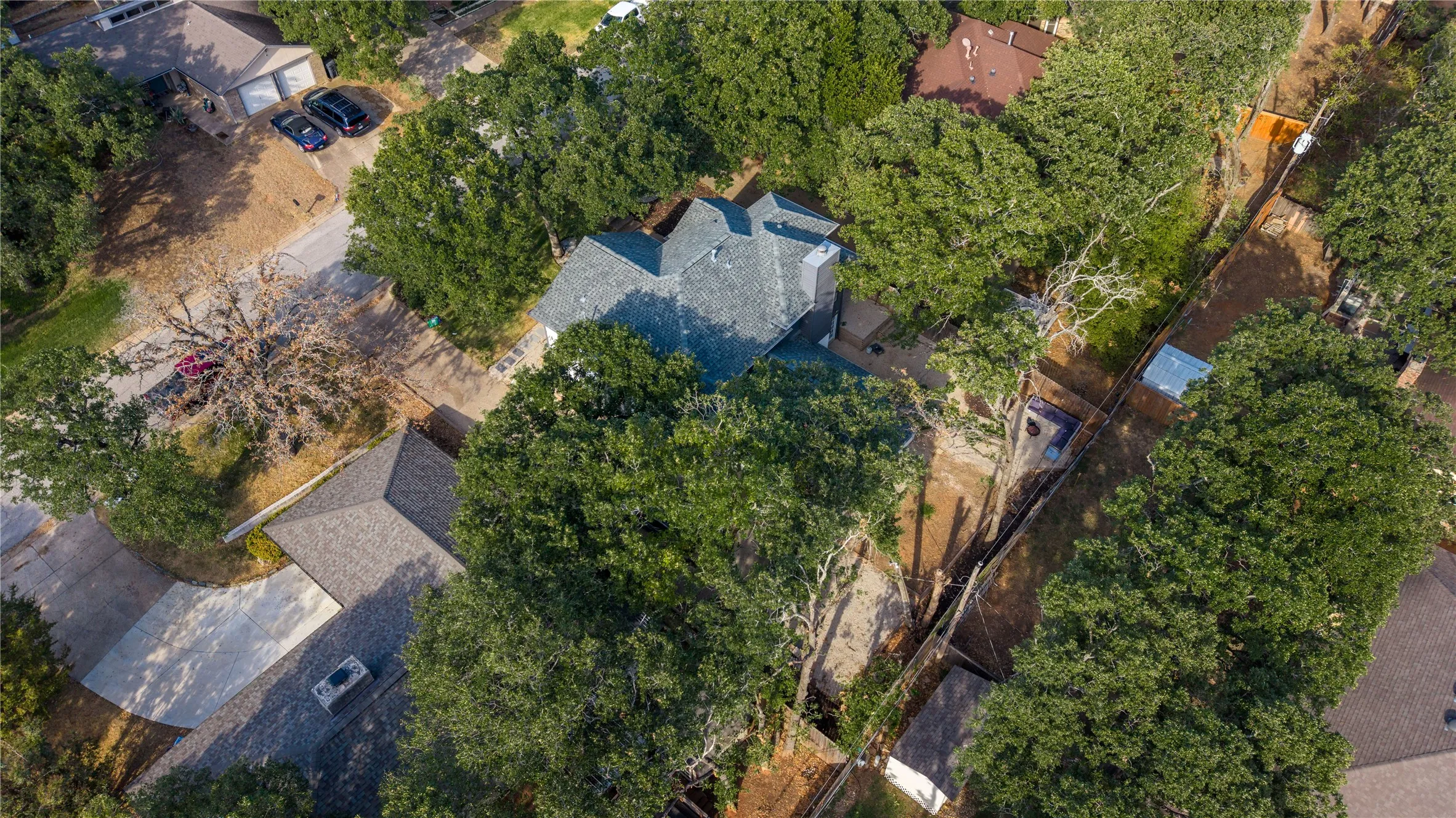 Single Family Residence For Sale in Tarrant County , 4404 Rain Forest Drive, Arlington, Texas 76017, 4 Bedroom, 3 Bathroom, 2 Garage spaces, 2,492 Sqft, built in 1985, mls#21395545, Real Estate Agent in Arlington, Homes For Sale in Tarrant county, Homes For Sale in Arlington, Realtor in Arlington Texas, Real Estate Brokerage Independent Realty Texas, Luminita Cordes Realtor