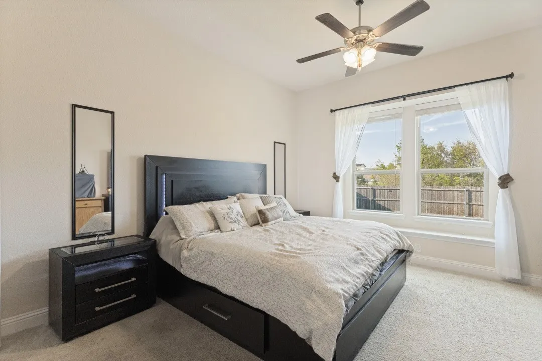 Single Family Residence For Sale in Denton County , 210 Ovaletta Drive, Justin, Texas 76247, 4 Bedroom, 2 Bathroom, 2 Garage spaces, 2,292 Sqft, built in 2018, mls#21385511, Real Estate Agent in Justin, Homes For Sale in Denton county, Homes For Sale in Justin, Realtor in Justin Texas, Real Estate Brokerage Independent Realty Texas, Luminita Cordes Realtor
