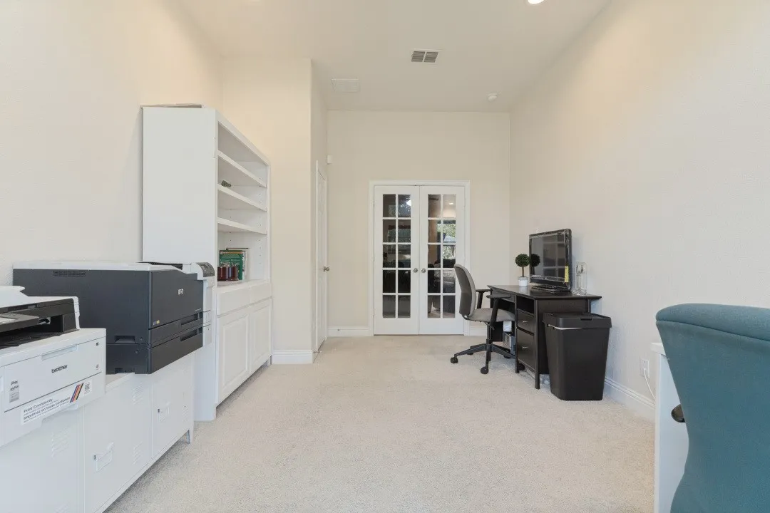 Single Family Residence For Sale in Denton County , 210 Ovaletta Drive, Justin, Texas 76247, 4 Bedroom, 2 Bathroom, 2 Garage spaces, 2,292 Sqft, built in 2018, mls#21385511, Real Estate Agent in Justin, Homes For Sale in Denton county, Homes For Sale in Justin, Realtor in Justin Texas, Real Estate Brokerage Independent Realty Texas, Luminita Cordes Realtor
