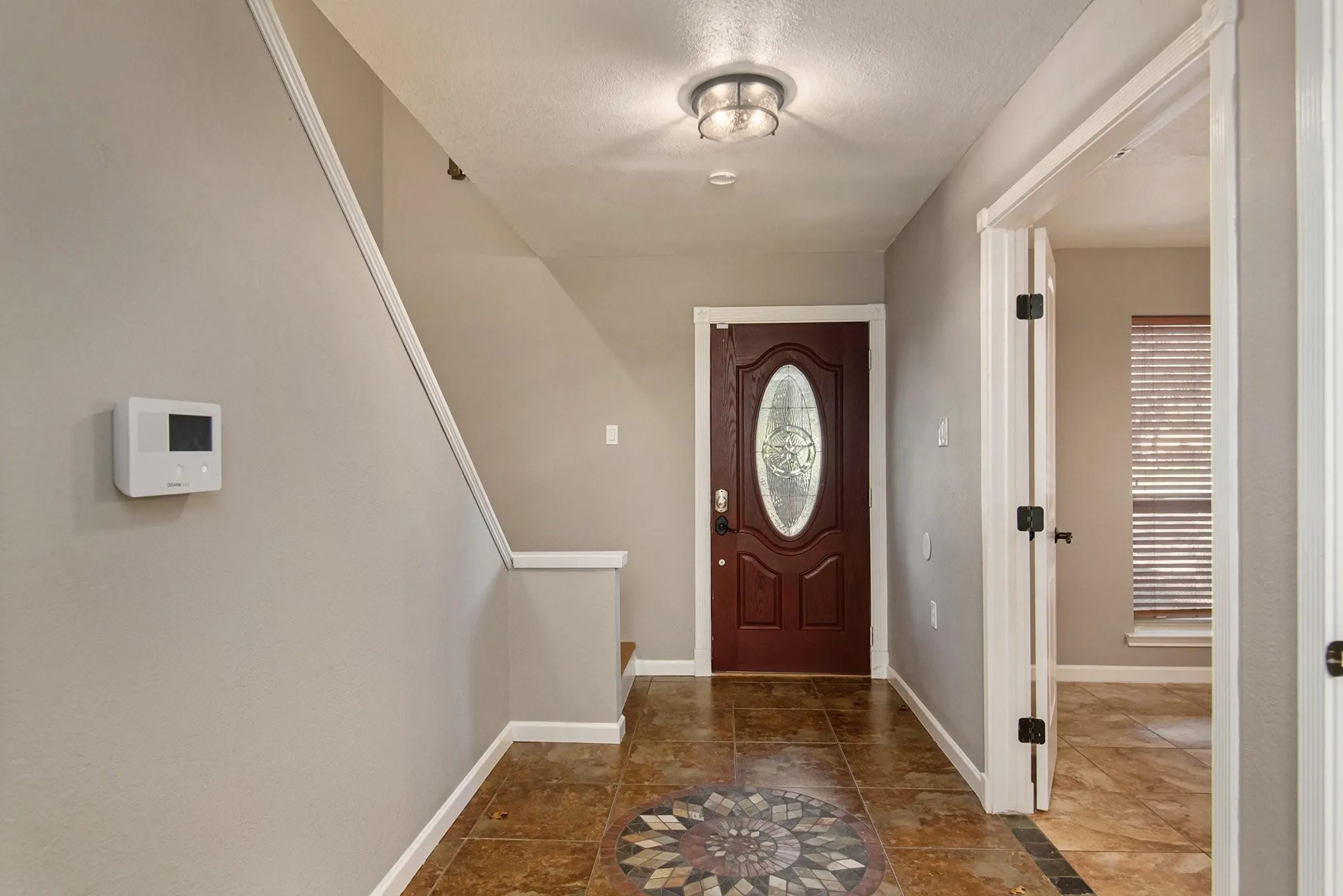 Single Family Residence For Rent in Tarrant County , 6509 Ponderosa Lane, Colleyville, Texas 76034, 3 Bedroom, 3 Bathroom, 1 Garage spaces, 1,936 Sqft, built in 1982, mls#21392026, Real Estate Agent in Colleyville, Homes For Rent in Tarrant county, Homes For Rent in Colleyville, Realtor in Colleyville Texas, Real Estate Brokerage Independent Realty Texas, Luminita Cordes Realtor