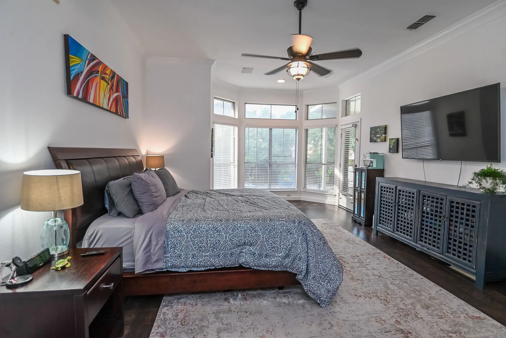 Single Family Residence For Sale in Denton County , 2821 Meadow Green Drive, Flower Mound, Texas 75022, 4 Bedroom, 4 Bathroom, 2 Garage spaces, 3,338 Sqft, built in 1995, mls#21395650, Real Estate Agent in Flower Mound, Homes For Sale in Denton county, Homes For Sale in Flower Mound, Realtor in Flower Mound Texas, Real Estate Brokerage Independent Realty Texas, Luminita Cordes Realtor