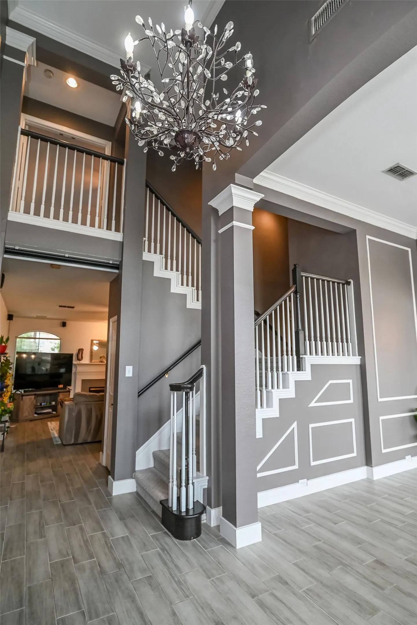 Single Family Residence For Sale in Denton County , 2821 Meadow Green Drive, Flower Mound, Texas 75022, 4 Bedroom, 4 Bathroom, 2 Garage spaces, 3,338 Sqft, built in 1995, mls#21395650, Real Estate Agent in Flower Mound, Homes For Sale in Denton county, Homes For Sale in Flower Mound, Realtor in Flower Mound Texas, Real Estate Brokerage Independent Realty Texas, Luminita Cordes Realtor