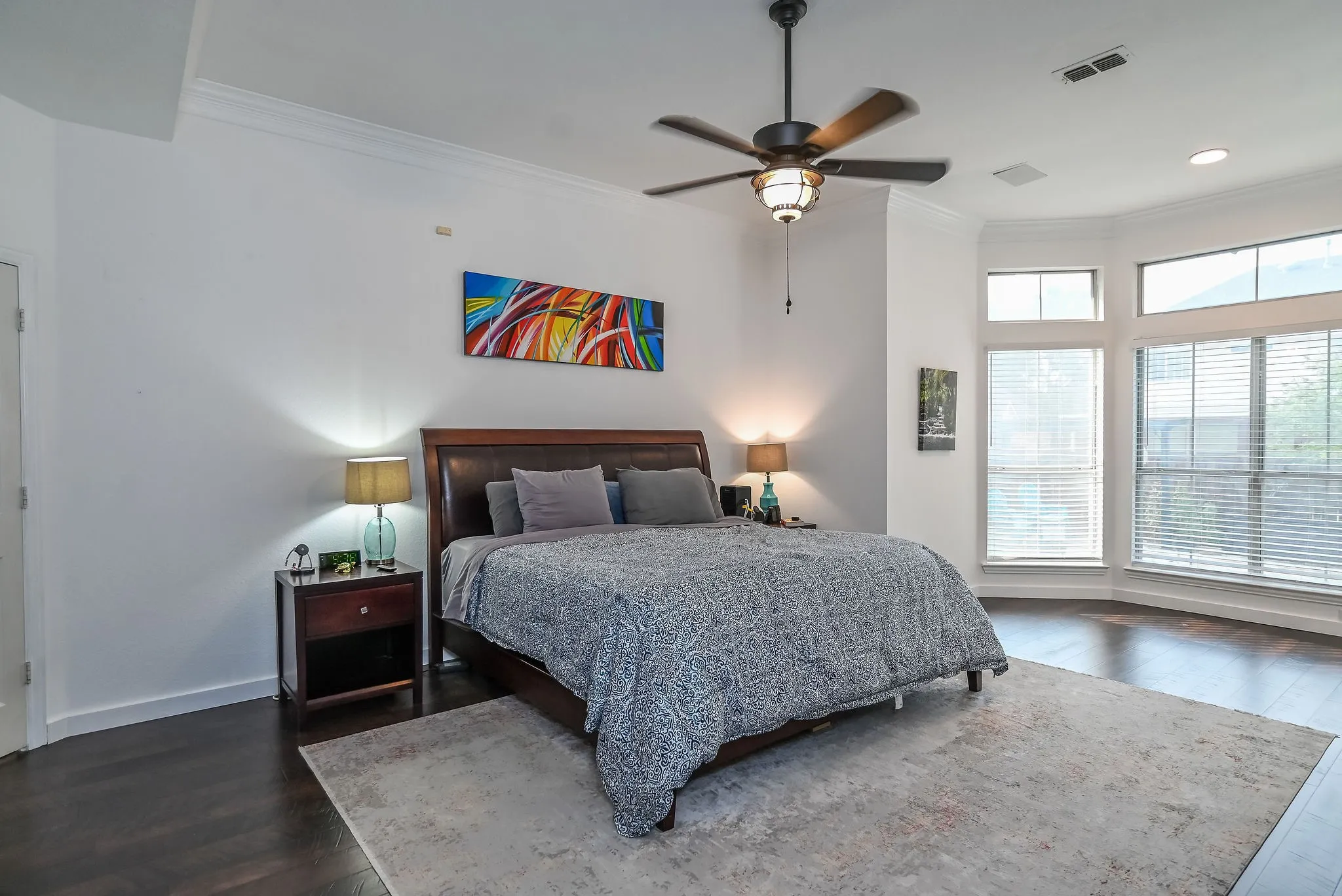 Single Family Residence For Sale in Denton County , 2821 Meadow Green Drive, Flower Mound, Texas 75022, 4 Bedroom, 4 Bathroom, 2 Garage spaces, 3,338 Sqft, built in 1995, mls#21395650, Real Estate Agent in Flower Mound, Homes For Sale in Denton county, Homes For Sale in Flower Mound, Realtor in Flower Mound Texas, Real Estate Brokerage Independent Realty Texas, Luminita Cordes Realtor