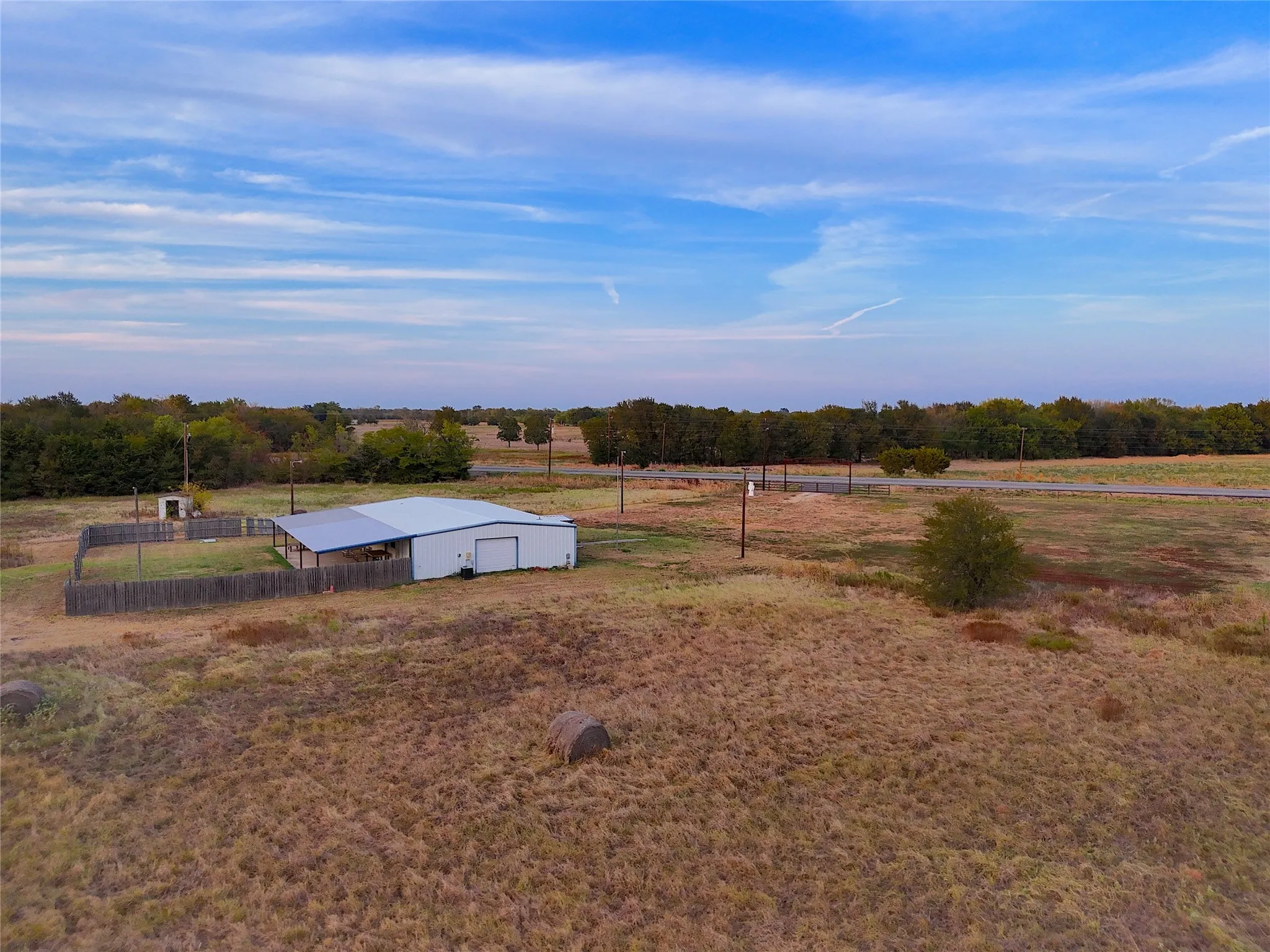 Improved Land For Sale in Hunt County , 5817 HIGHWAY 11, Commerce, Texas 75428, 0, 0, Garage spaces, 0 Sqft, built in 0, mls#21395665, Real Estate Agent in Commerce, Homes For Sale in Hunt county, Homes For Sale in Commerce, Realtor in Commerce Texas, Real Estate Brokerage Independent Realty Texas, Luminita Cordes Realtor