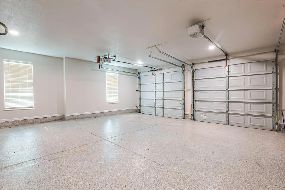Single Family Residence For Sale in Hood County , 161 Helton Drive, Granbury, Texas 76049, 4 Bedroom, 3 Bathroom, 2 Garage spaces, 2,854 Sqft, built in 2023, mls#21395666, Real Estate Agent in Granbury, Homes For Sale in Hood county, Homes For Sale in Granbury, Realtor in Granbury Texas, Real Estate Brokerage Independent Realty Texas, Luminita Cordes Realtor