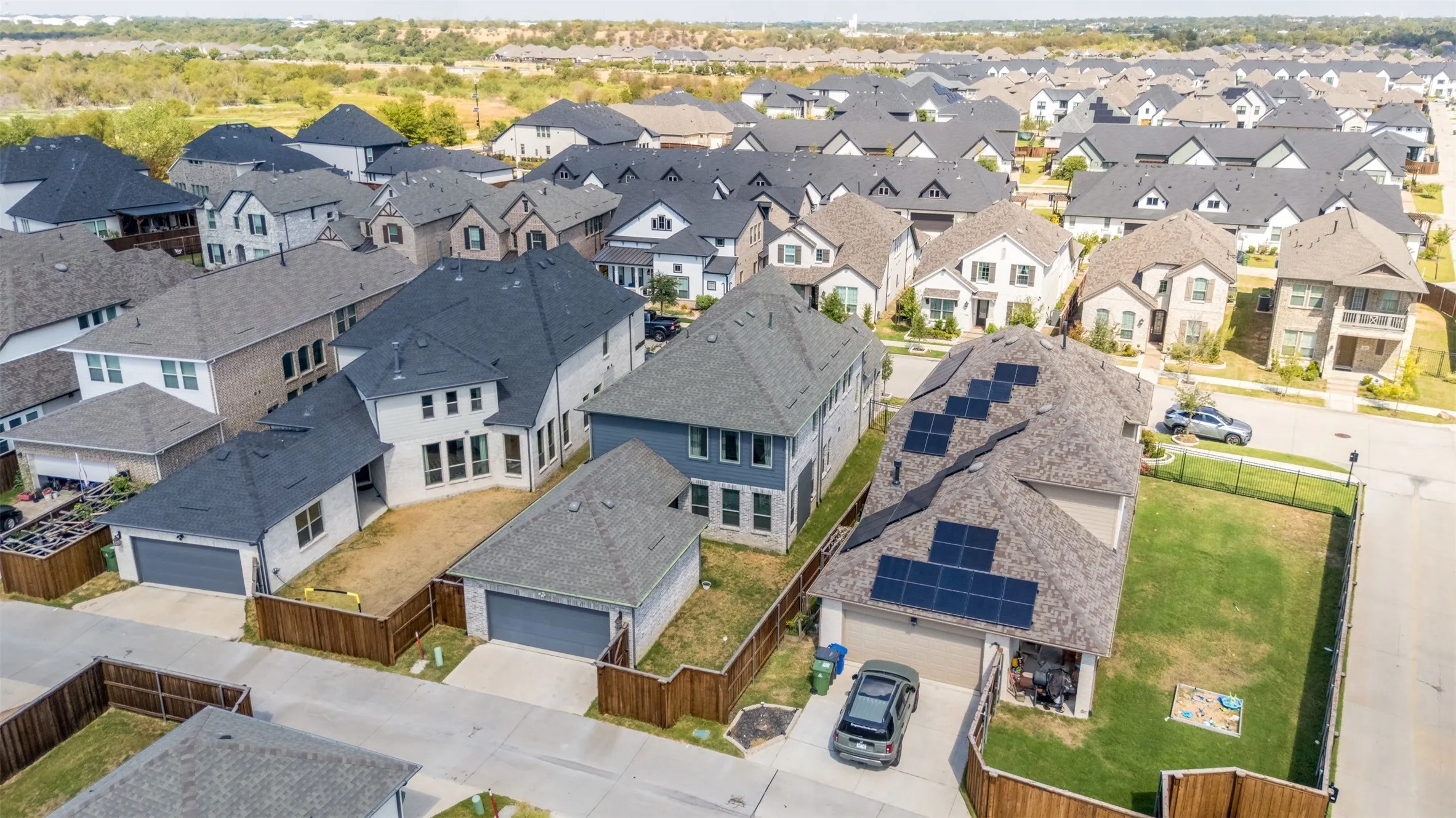 Single Family Residence For Sale in Tarrant County , 1434 Cypress Thorn Drive, Arlington, Texas 76005, 4 Bedroom, 3 Bathroom, 2 Garage spaces, 3,010 Sqft, built in 2022, mls#21394899, Real Estate Agent in Arlington, Homes For Sale in Tarrant county, Homes For Sale in Arlington, Realtor in Arlington Texas, Real Estate Brokerage Independent Realty Texas, Luminita Cordes Realtor