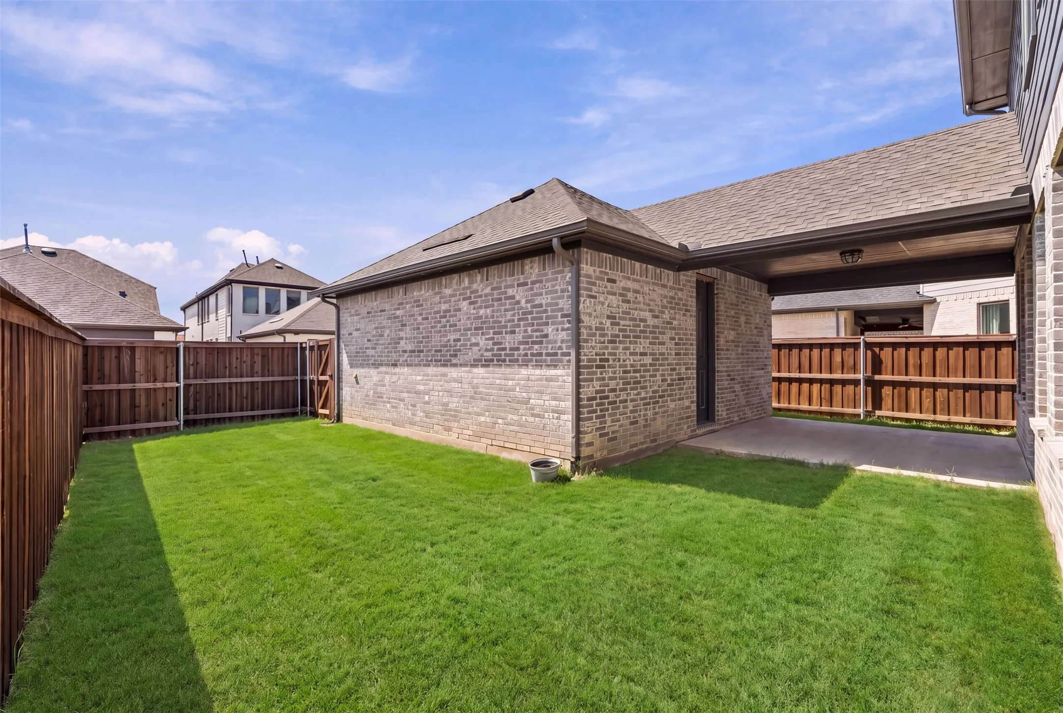 Single Family Residence For Sale in Tarrant County , 1434 Cypress Thorn Drive, Arlington, Texas 76005, 4 Bedroom, 3 Bathroom, 2 Garage spaces, 3,010 Sqft, built in 2022, mls#21394899, Real Estate Agent in Arlington, Homes For Sale in Tarrant county, Homes For Sale in Arlington, Realtor in Arlington Texas, Real Estate Brokerage Independent Realty Texas, Luminita Cordes Realtor