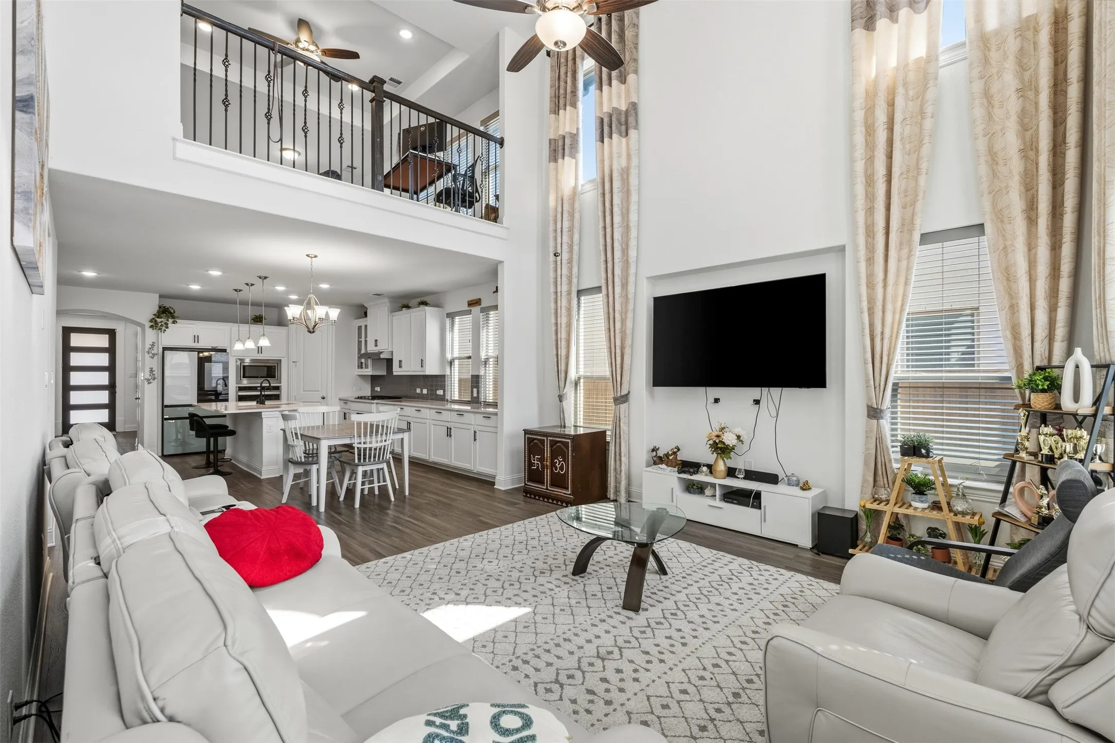 Single Family Residence For Sale in Tarrant County , 1434 Cypress Thorn Drive, Arlington, Texas 76005, 4 Bedroom, 3 Bathroom, 2 Garage spaces, 3,010 Sqft, built in 2022, mls#21394899, Real Estate Agent in Arlington, Homes For Sale in Tarrant county, Homes For Sale in Arlington, Realtor in Arlington Texas, Real Estate Brokerage Independent Realty Texas, Luminita Cordes Realtor
